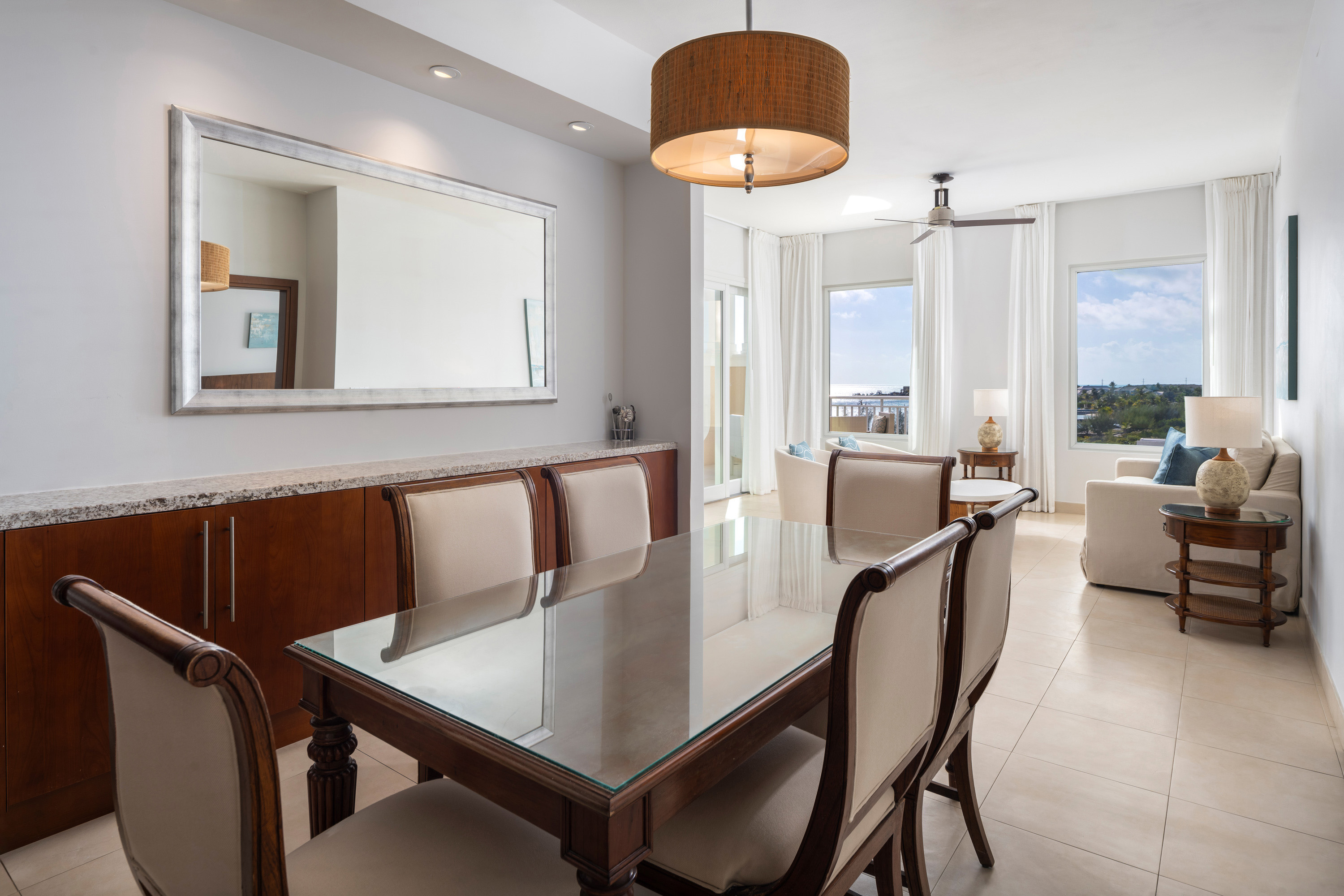 Suite Ocean Front Two Bedrooms