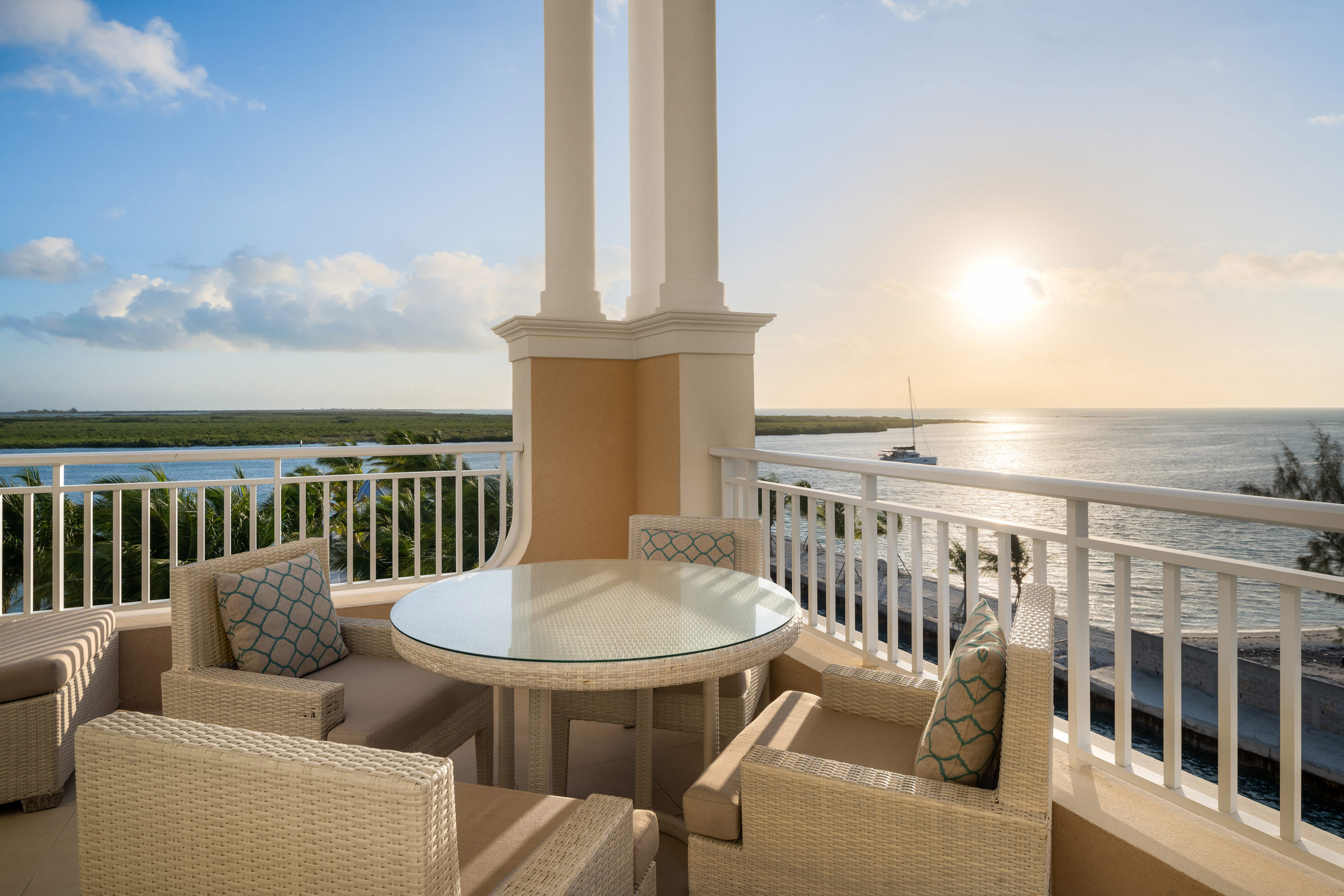 Suite Ocean Front Two Bedrooms