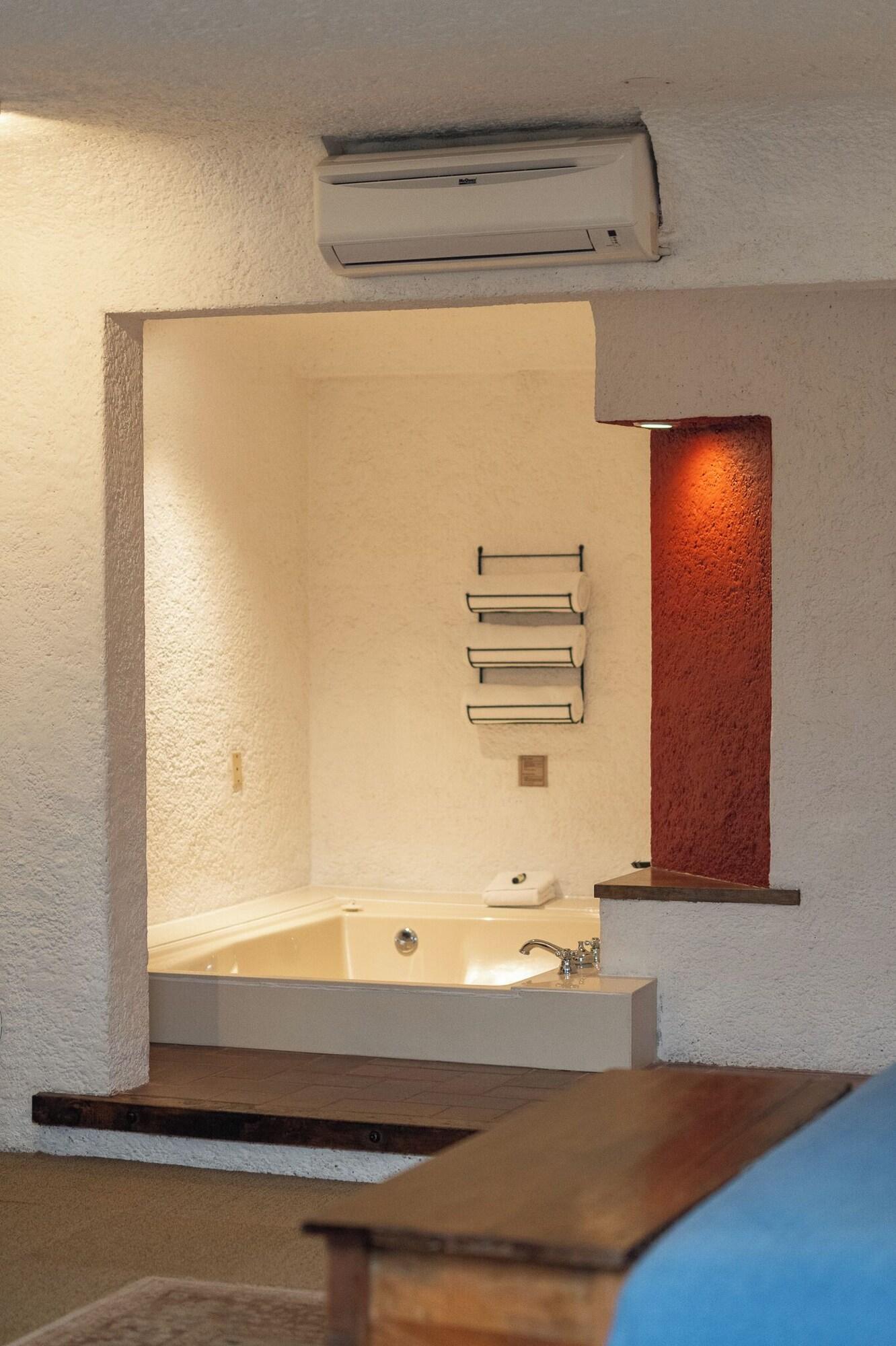 Suite Deluxe King Bed