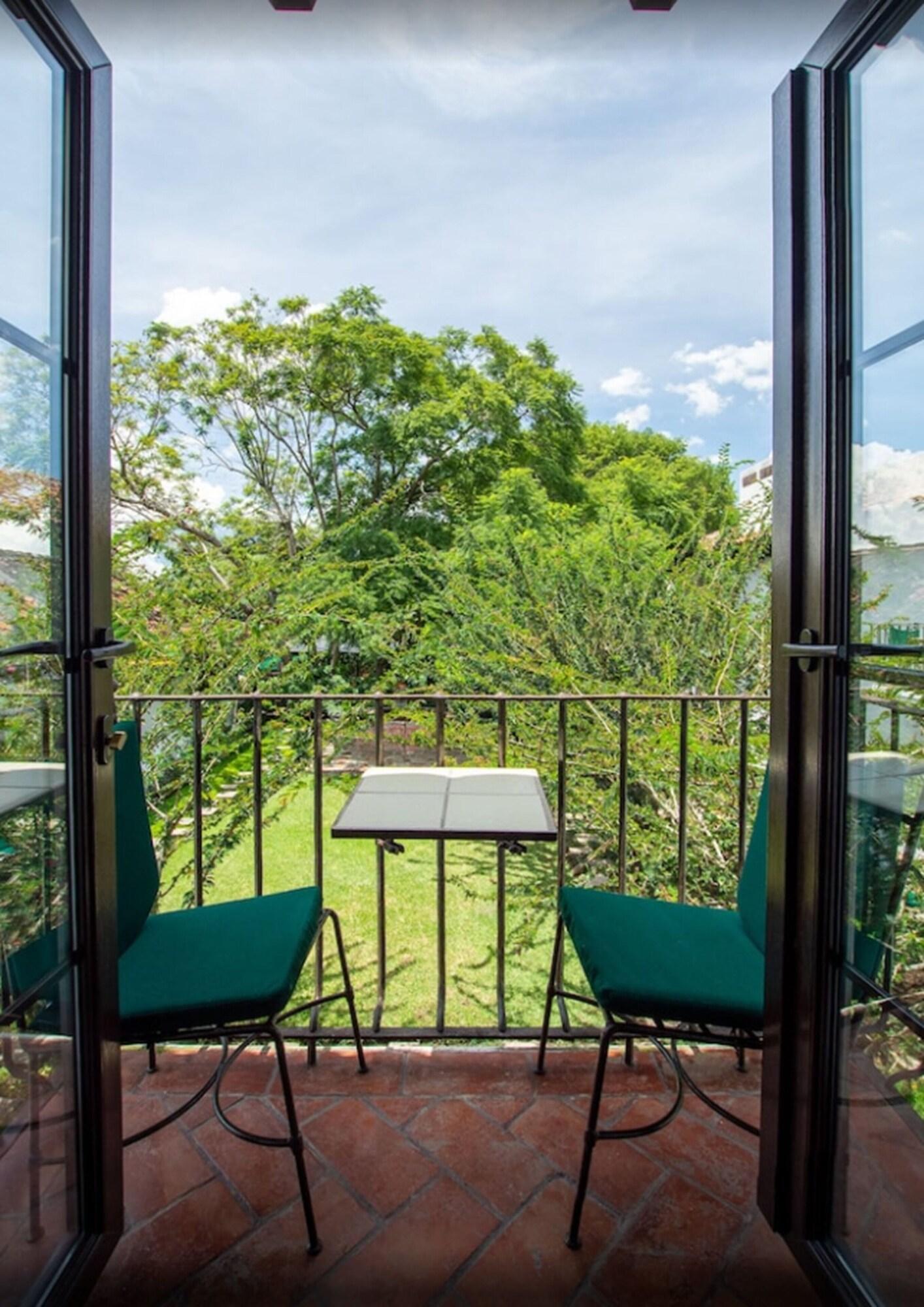 Quadruple Two Double Beds