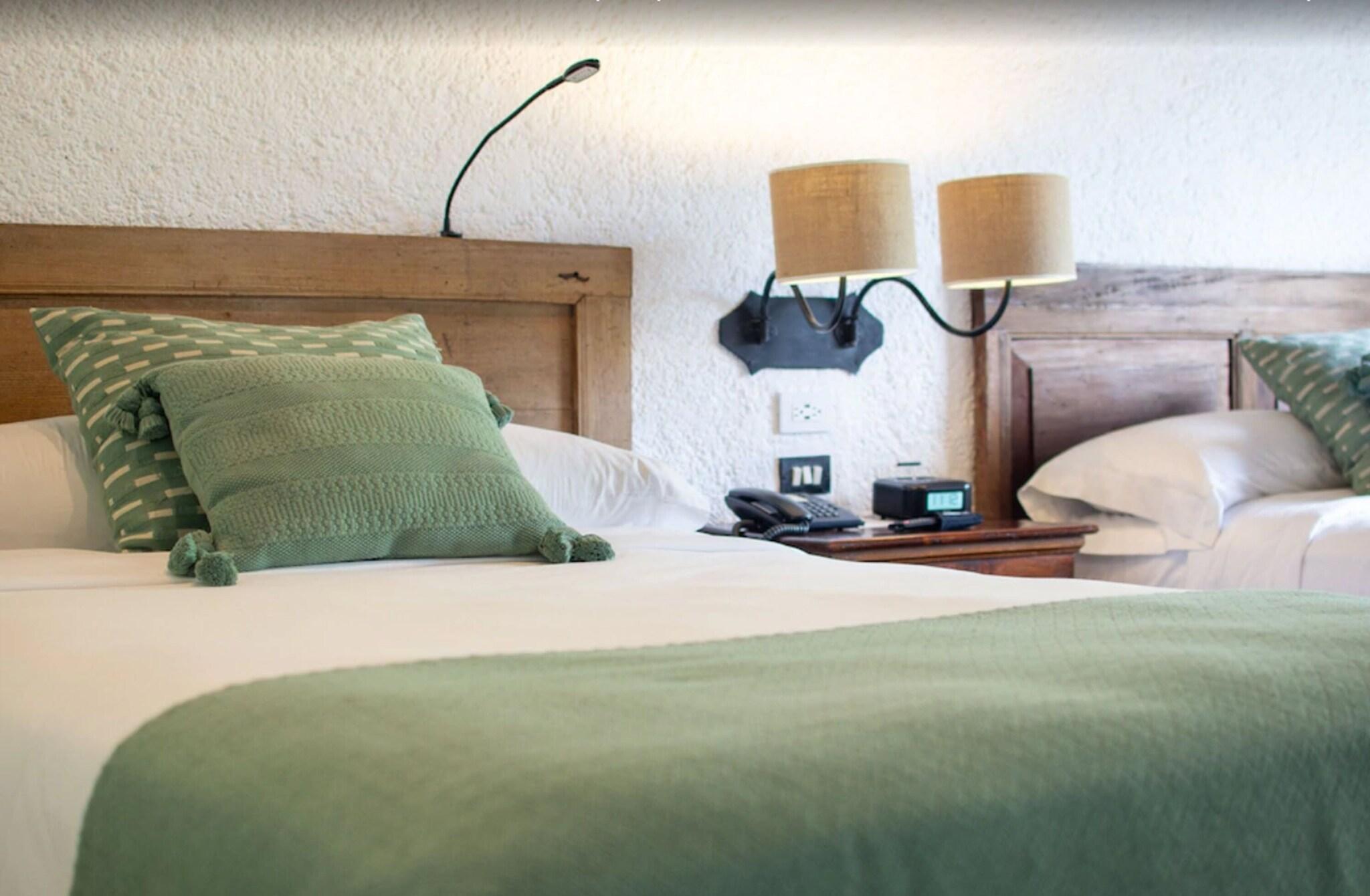 Quadruple Two Double Beds