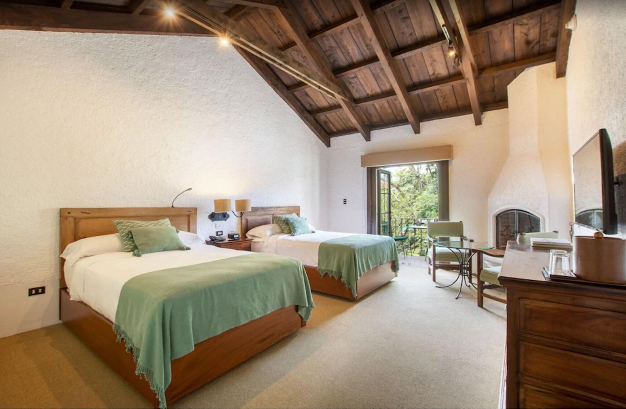 Quadruple Two Double Beds