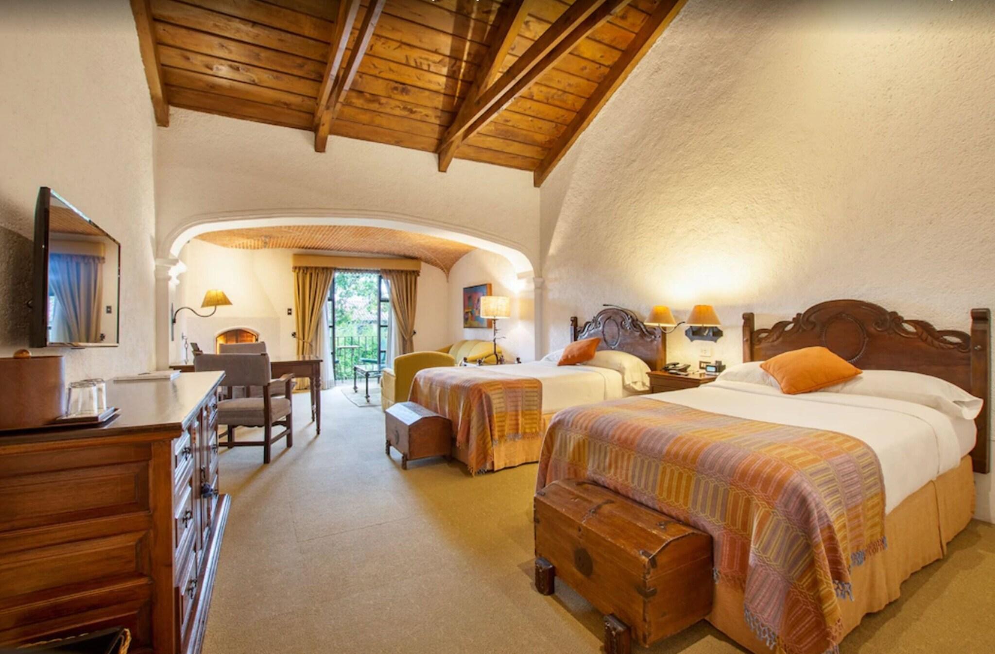 Double Deluxe Two Double Beds