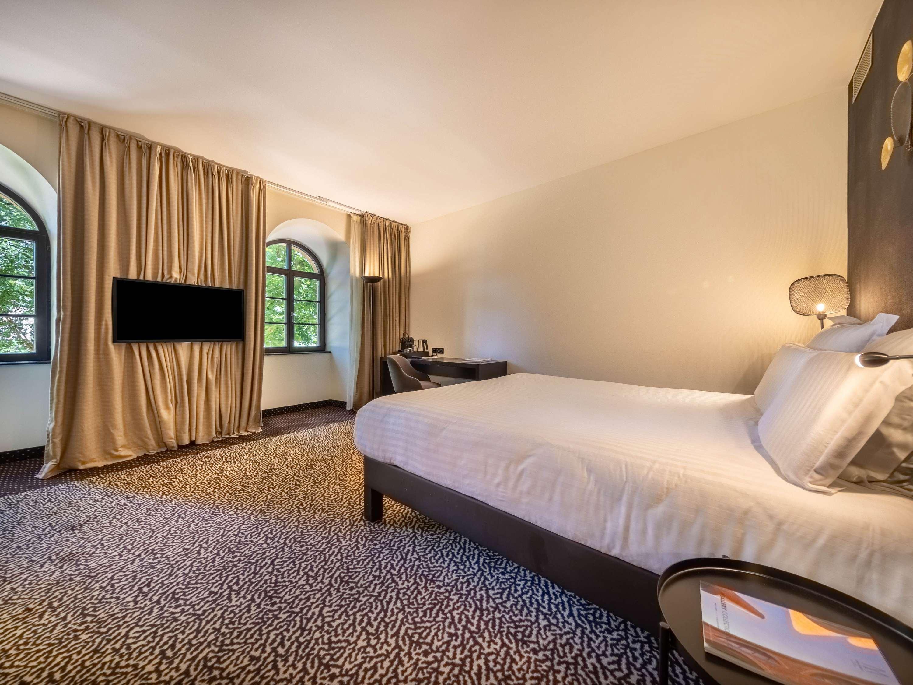 Double or Twin Deluxe