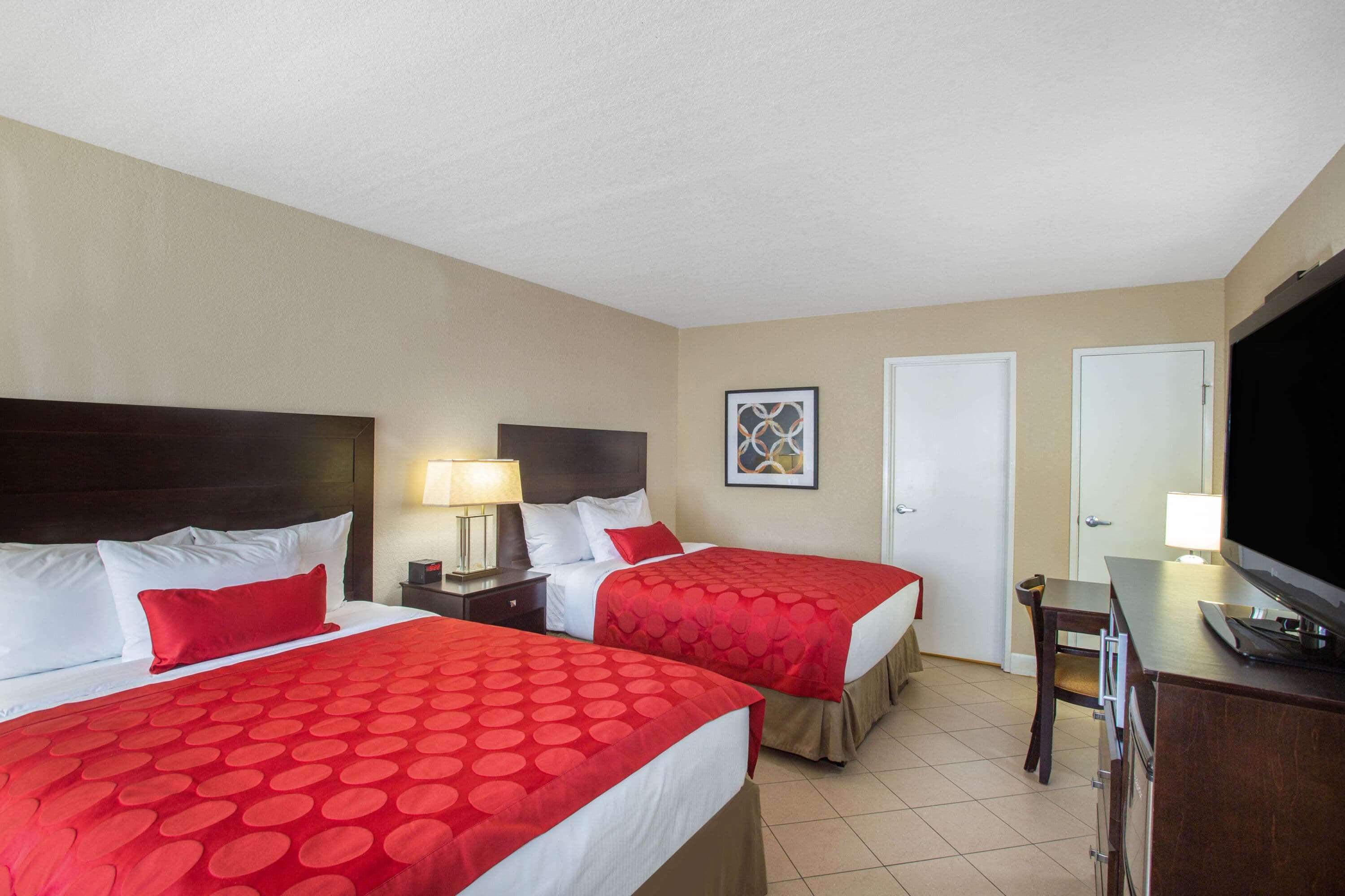 Quadruple Two Queen Beds