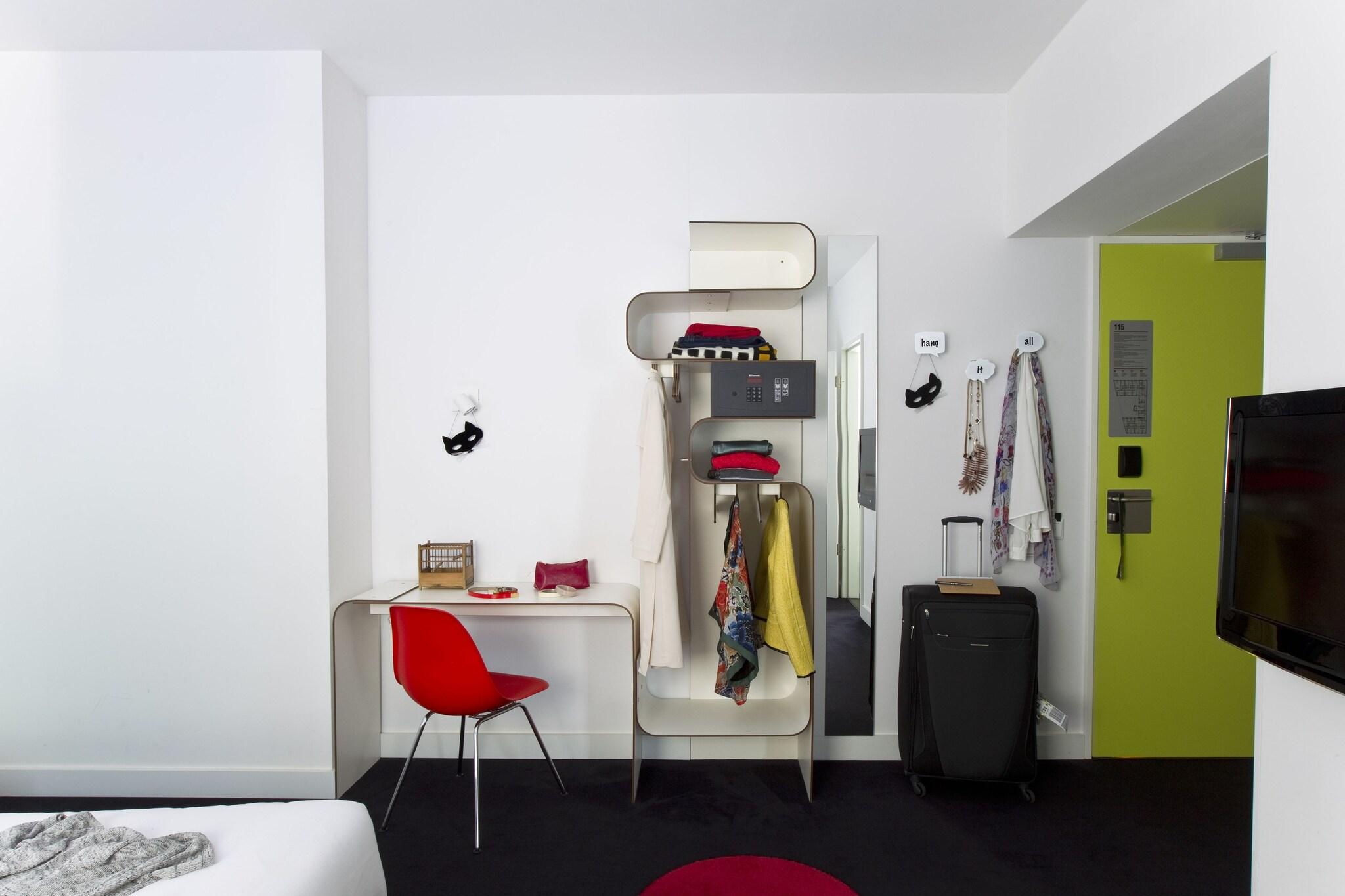 Double Superior King Bed