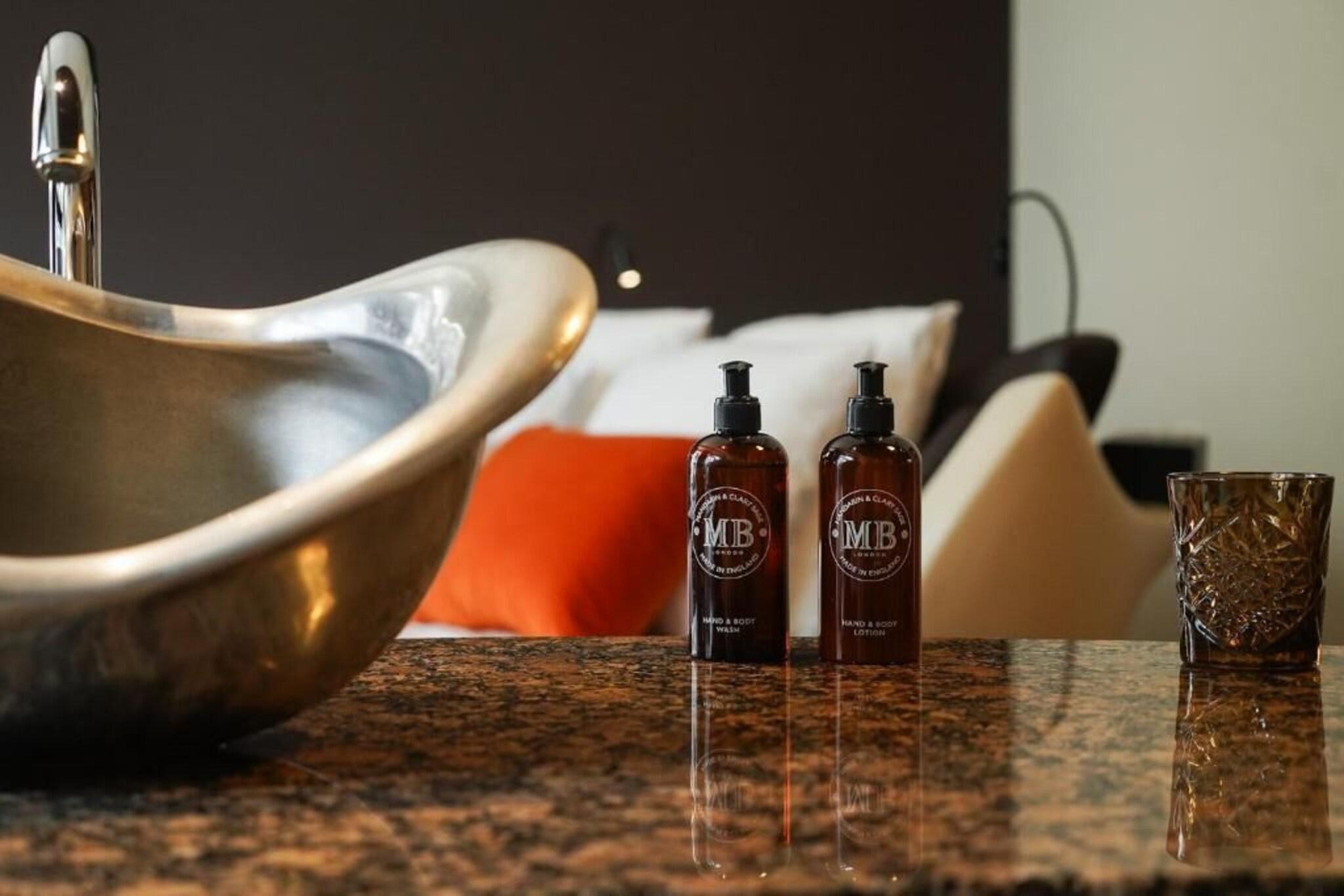 Double King Size Bed