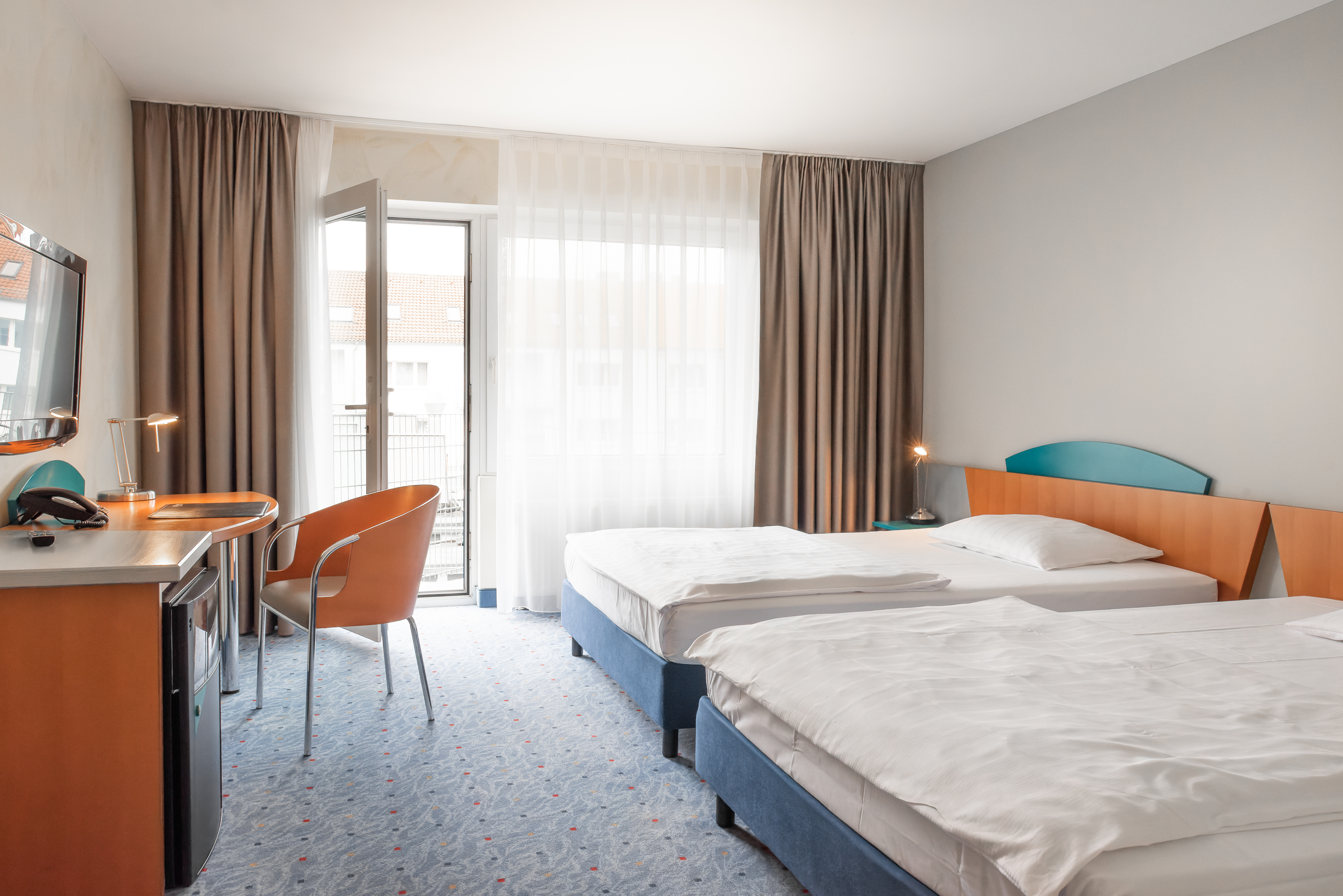 Double or Twin Deluxe