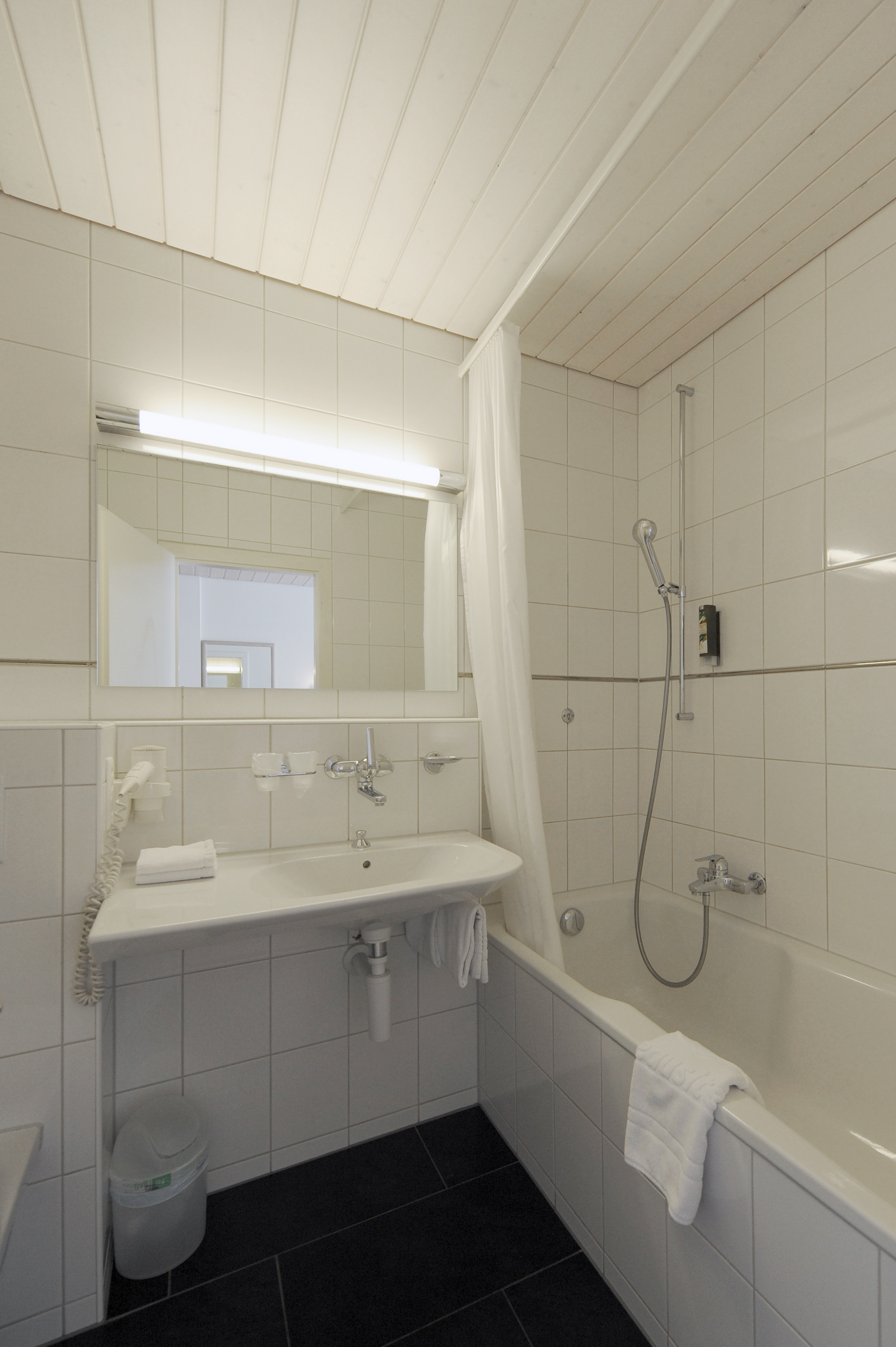 Room Capacity 4 One Bedroom