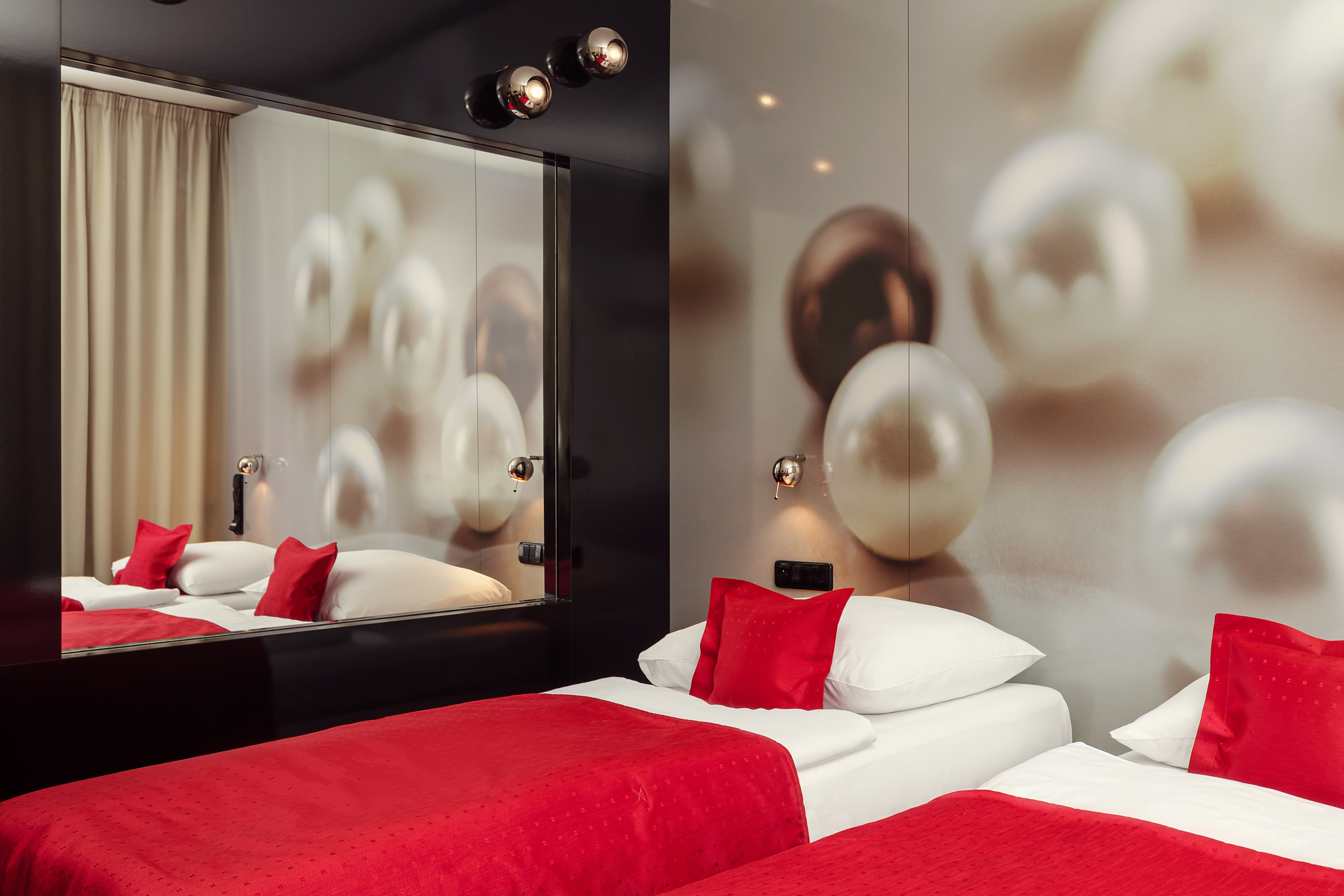 Double or Twin Standard