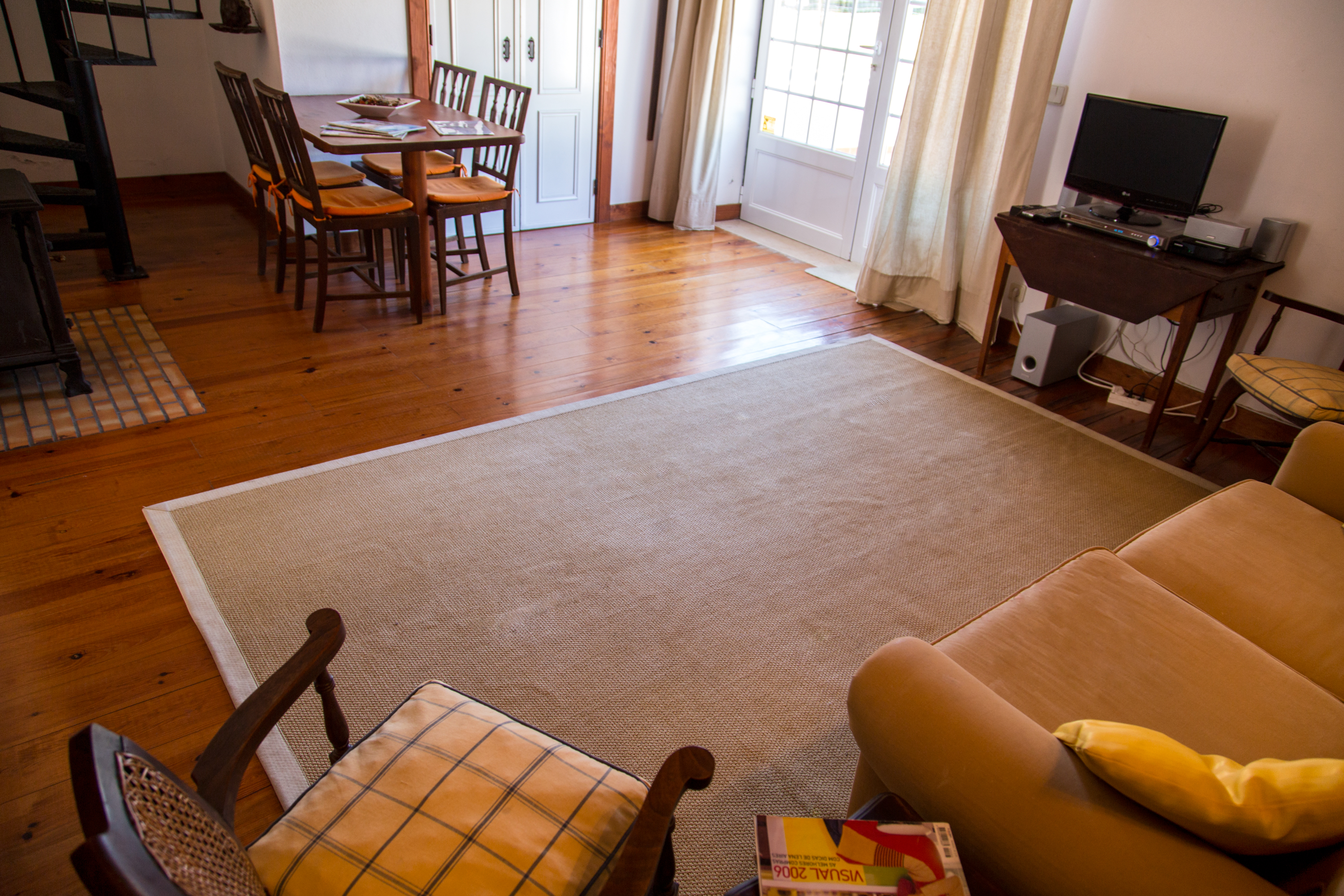 Apartment Capacity 4