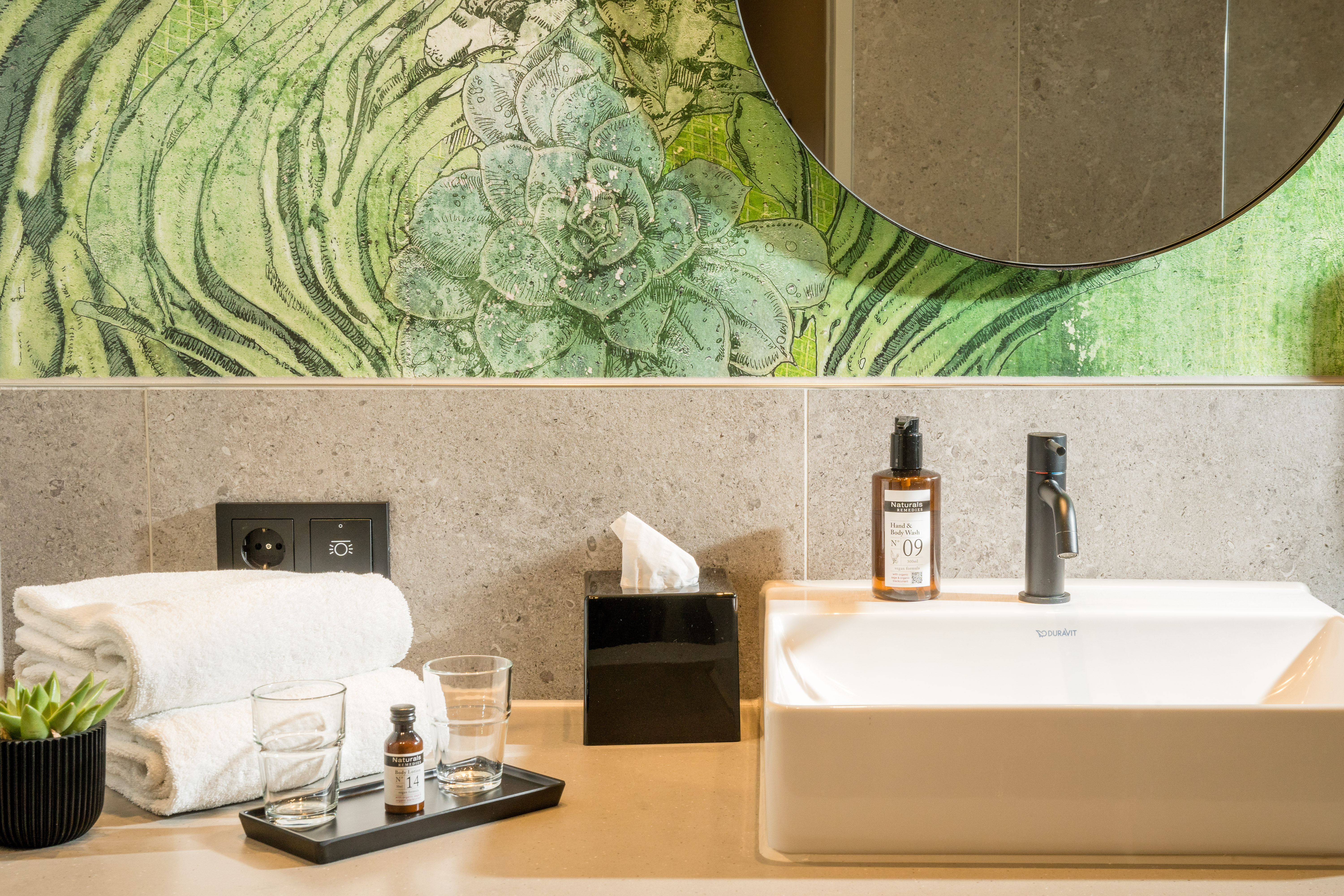 Apartment Capacity 6 Three Bedroom