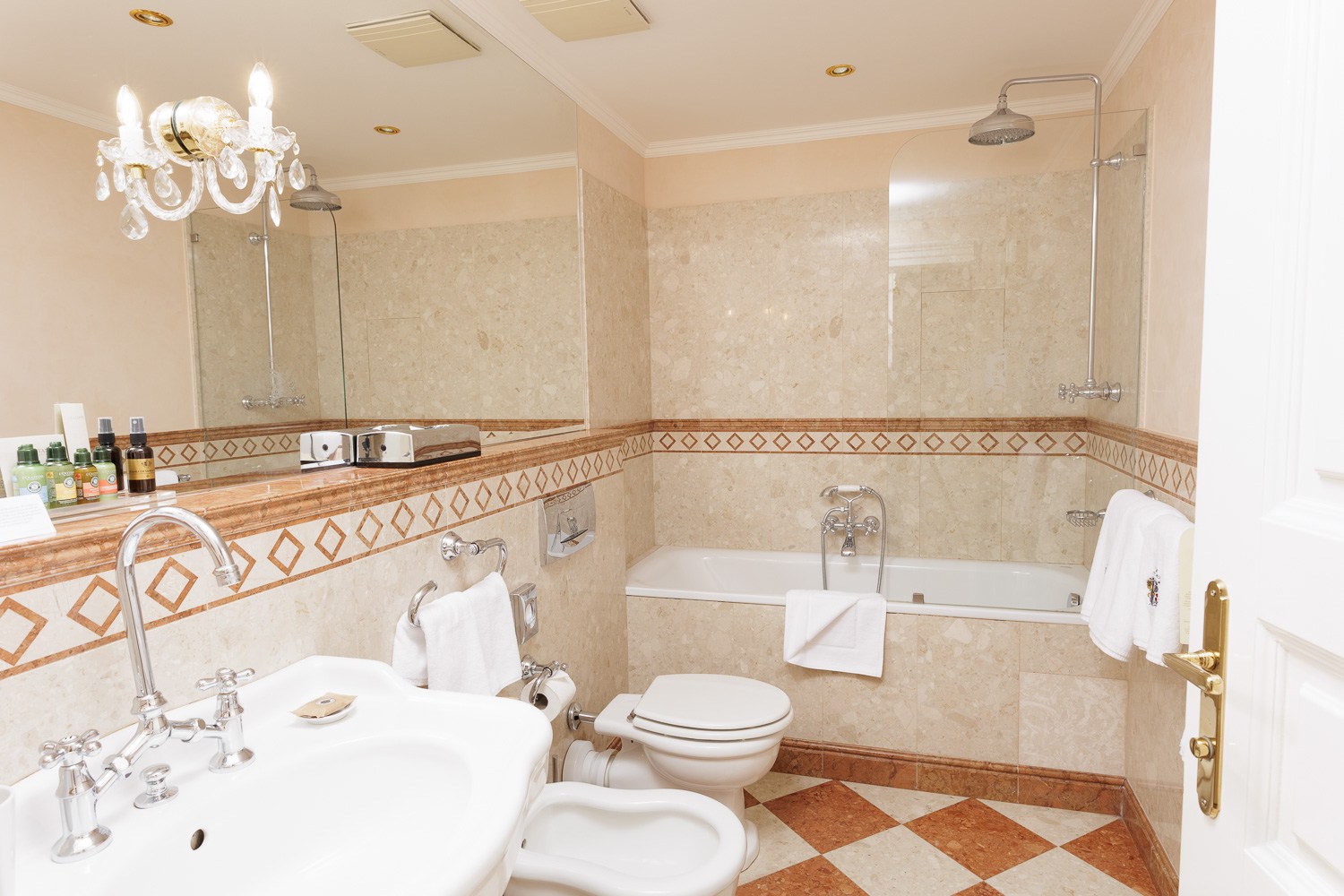 Junior Suite with Double Bed