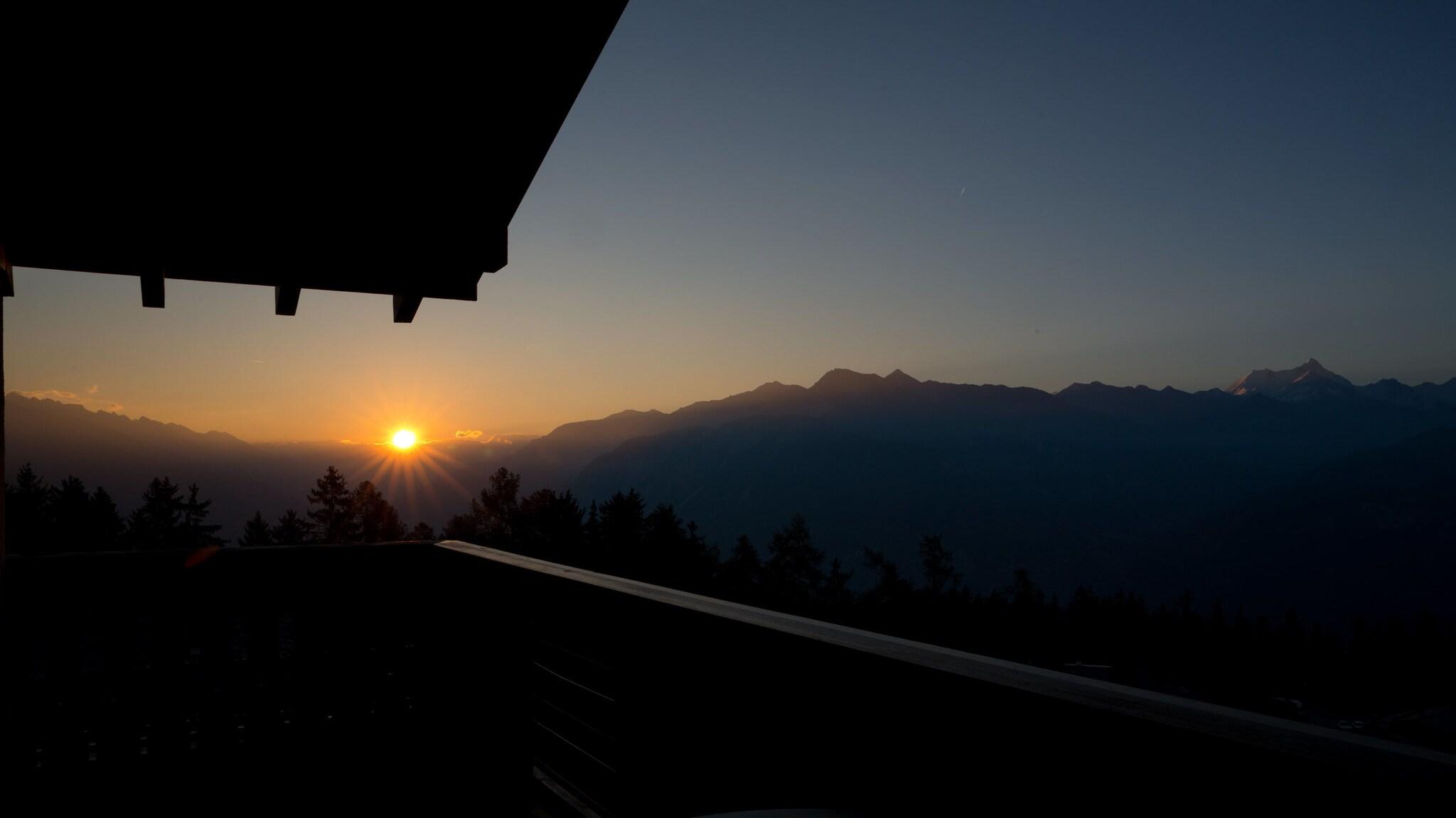 Double Queen Bed Two Bedrooms