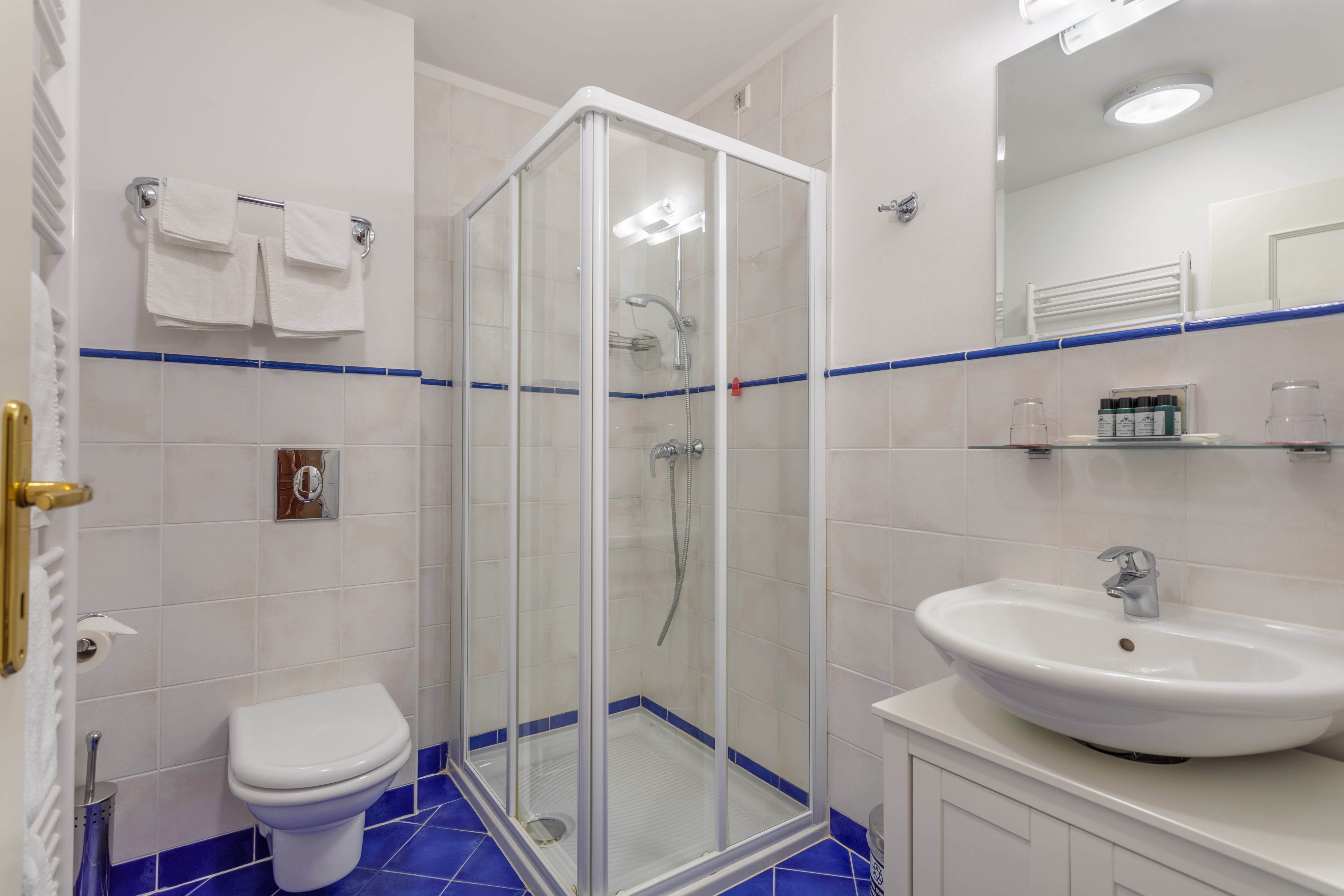 Double or Twin Comfort