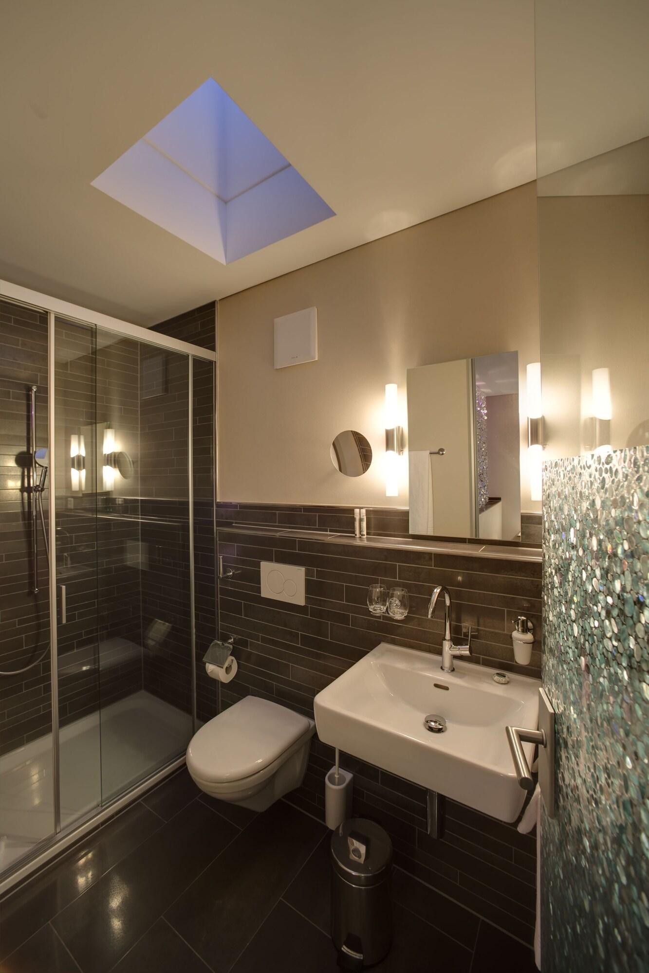 Apartment Two Queen Beds