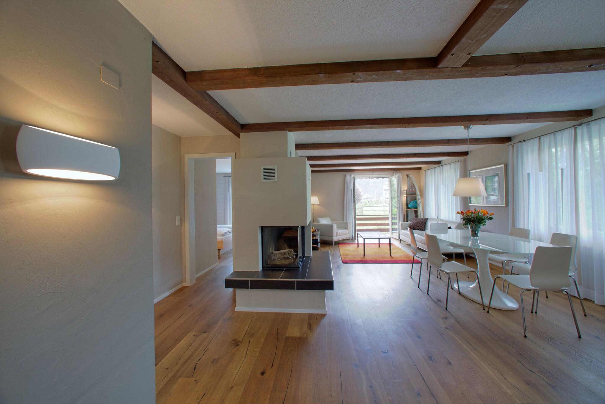 House Two Queen Beds