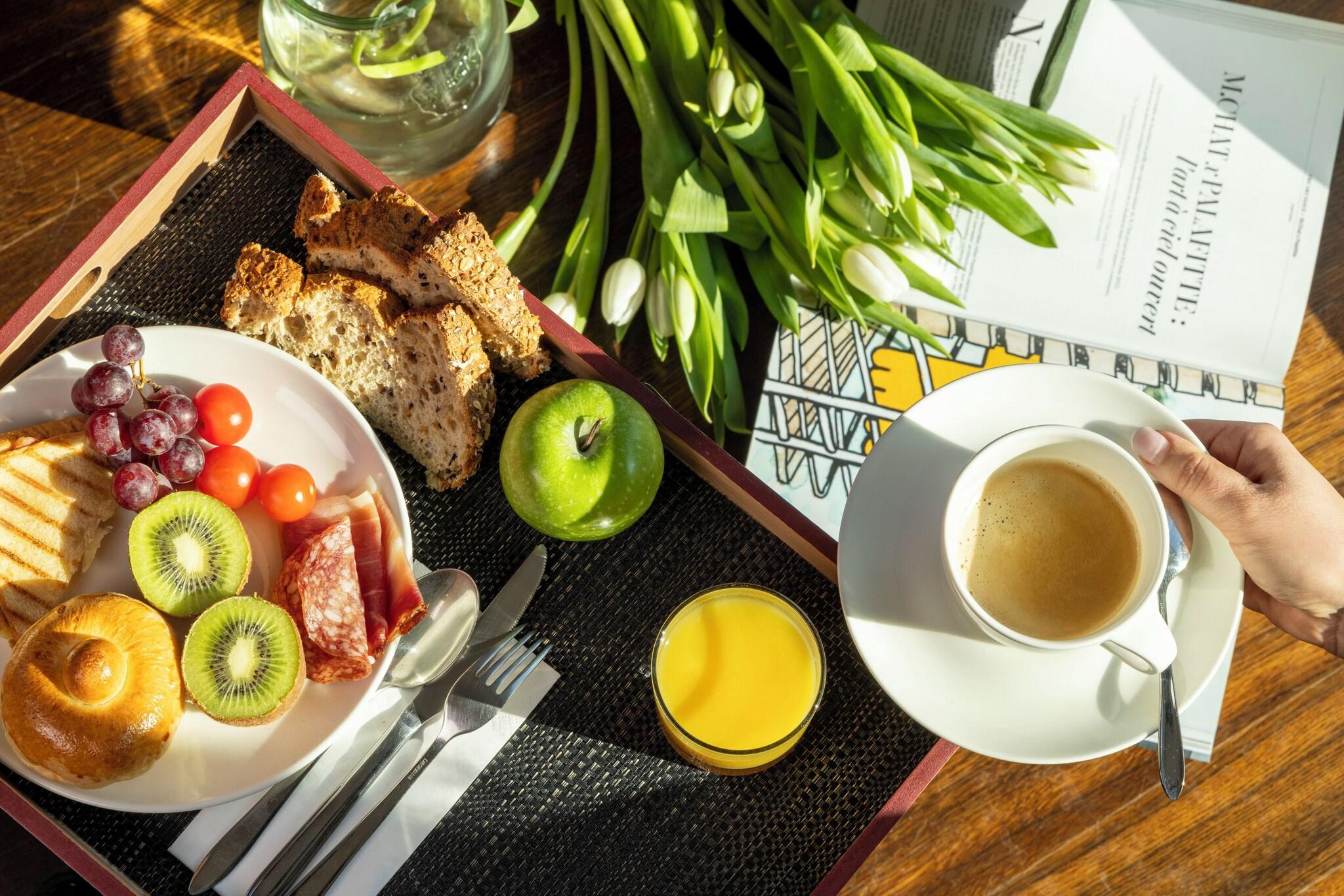 Junior Suite King Size Bed