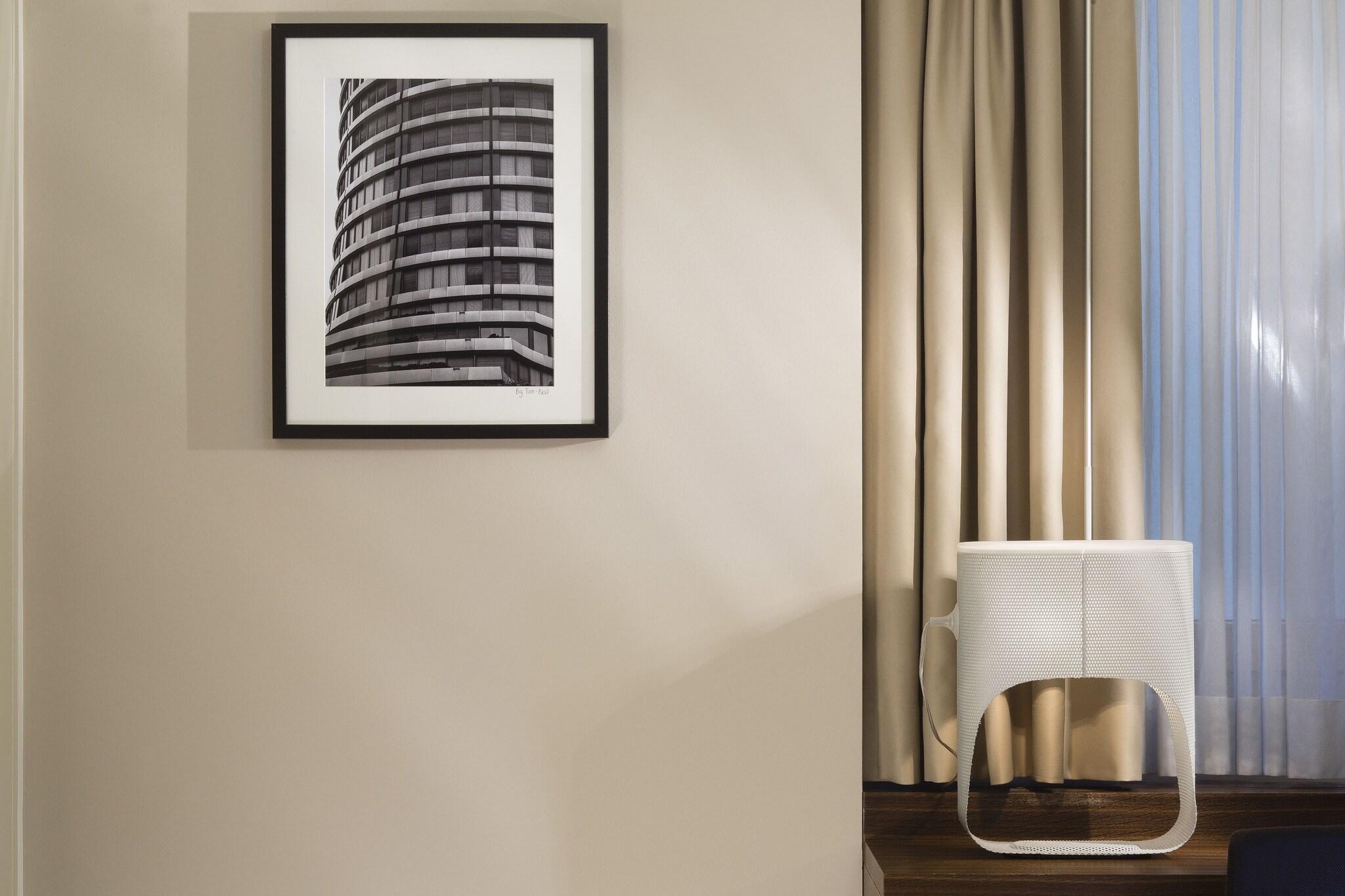 Double Queen Size Bed