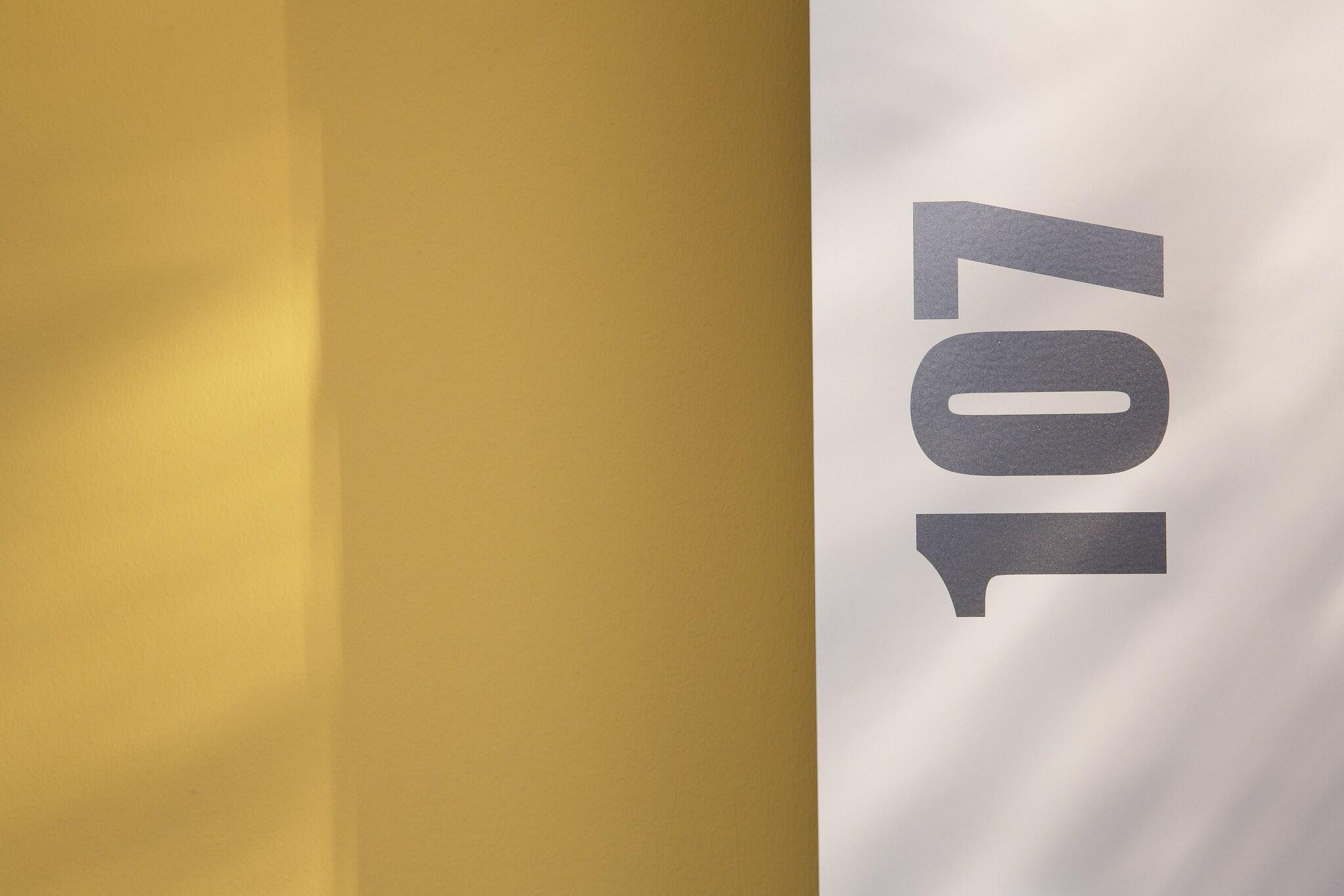 Double Deluxe Queen Bed