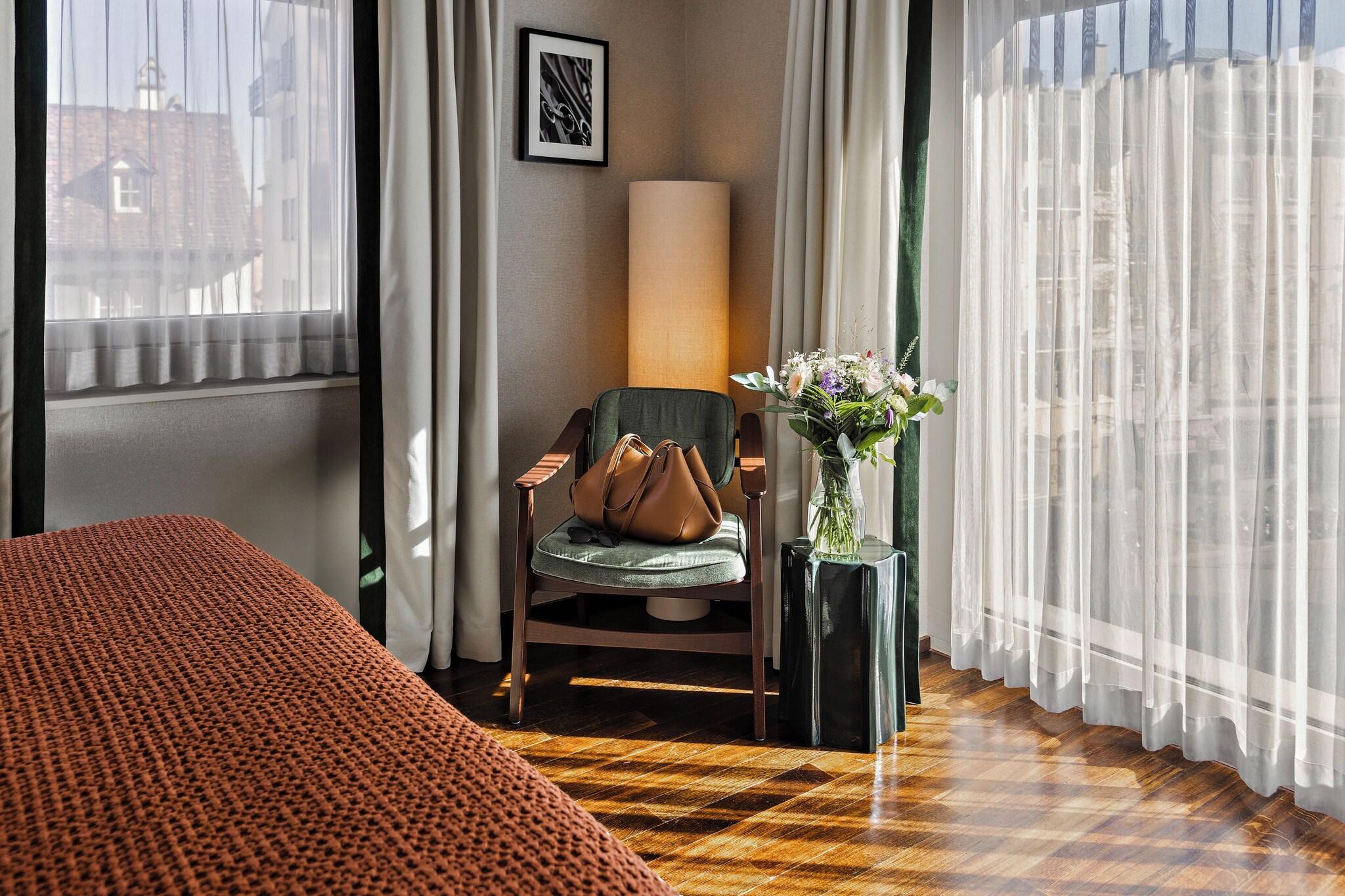 Double Executive King Bed