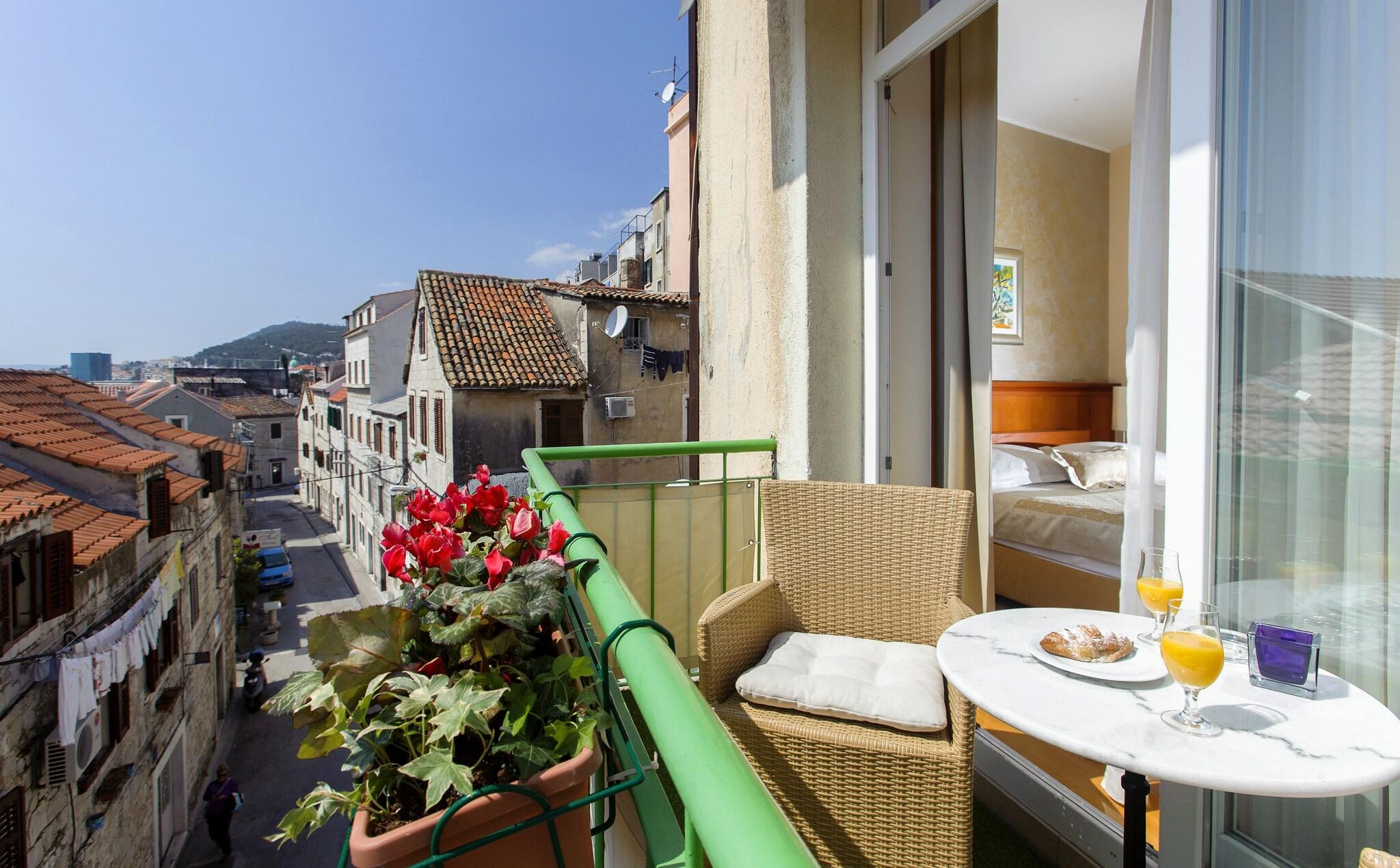 Double Superior Queen Bed