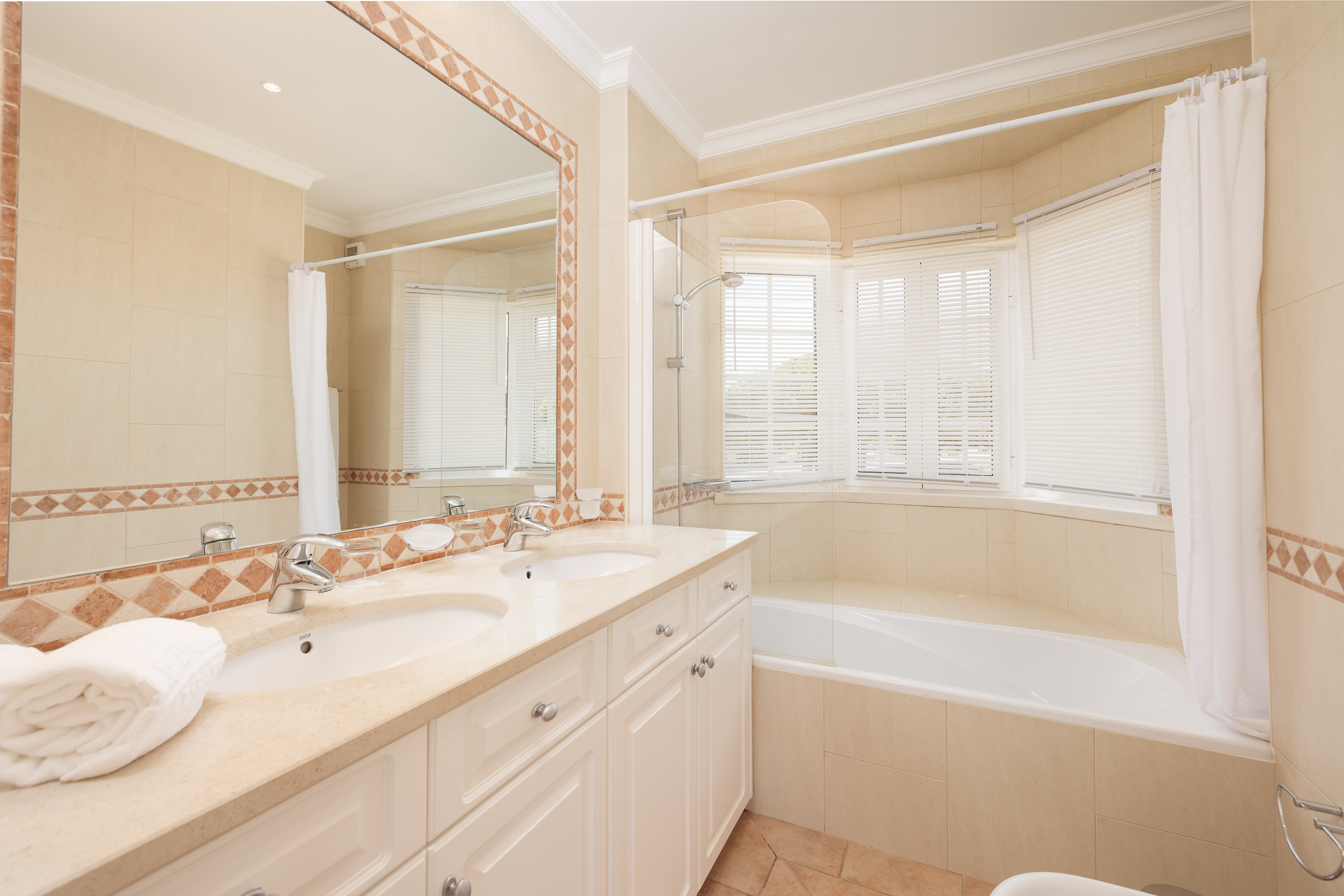 Townhome Superior One Bedroom