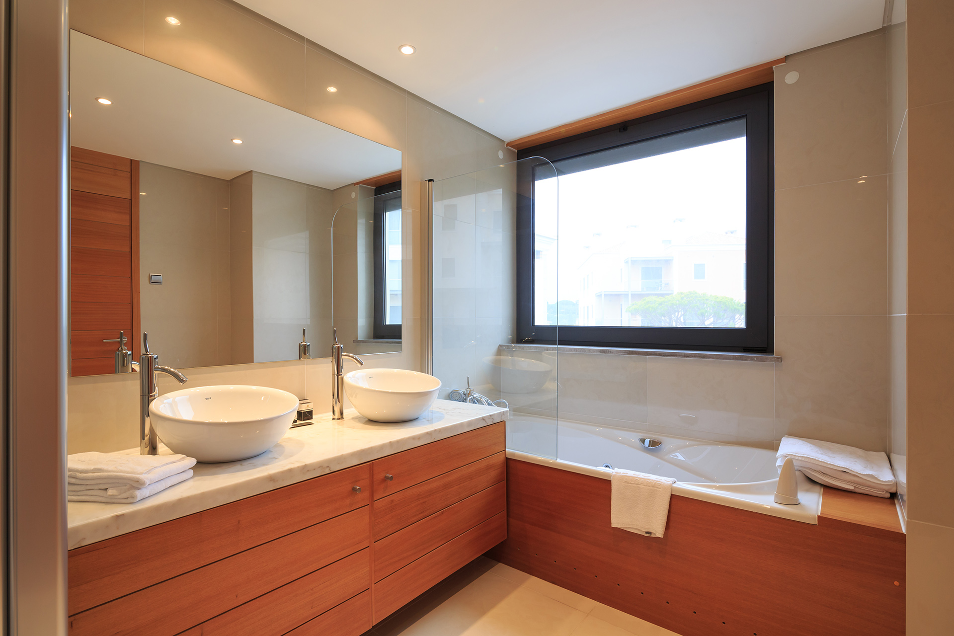 Townhome Two Bedrooms with Private Pool