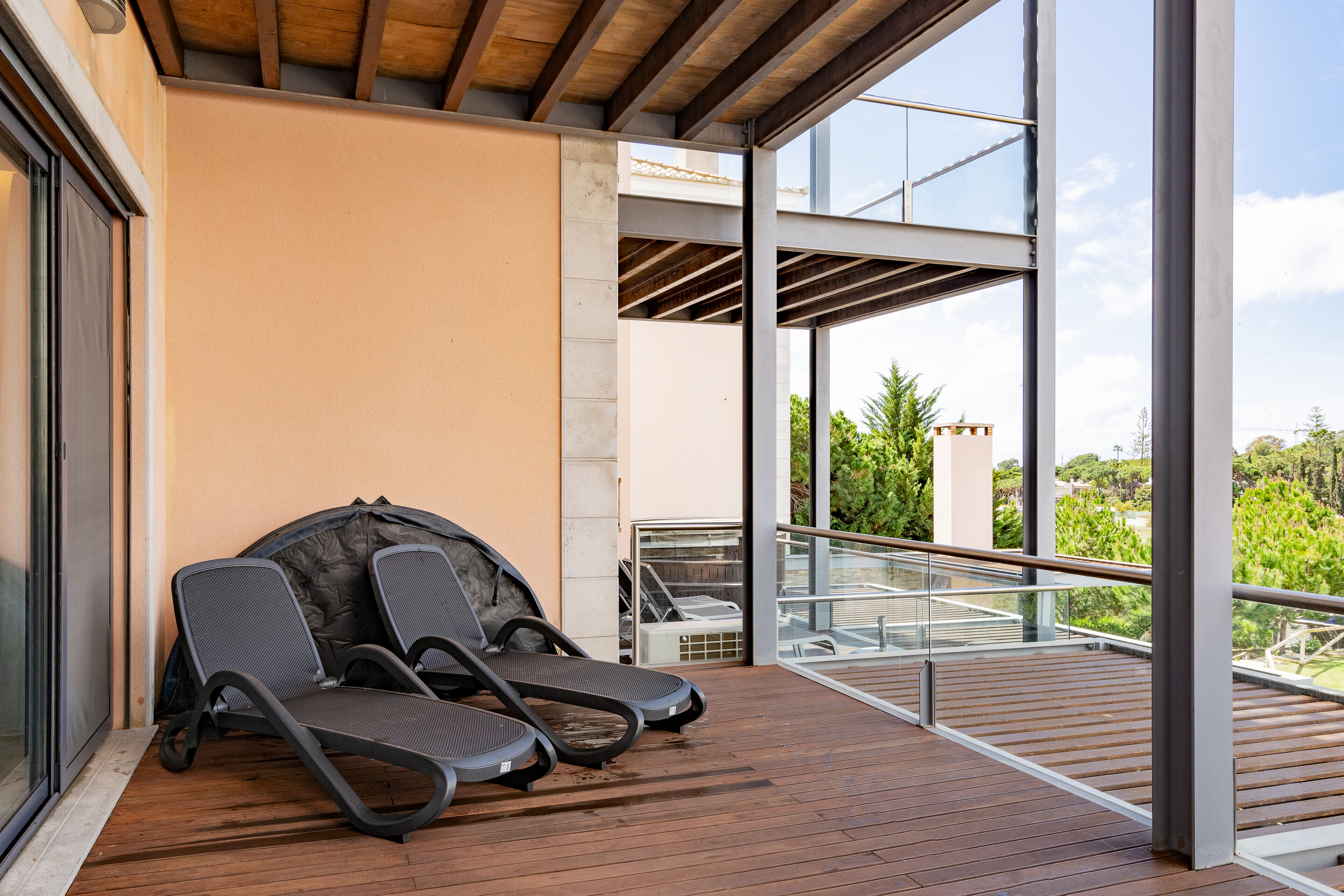 Apartment Deluxe Two Double Beds