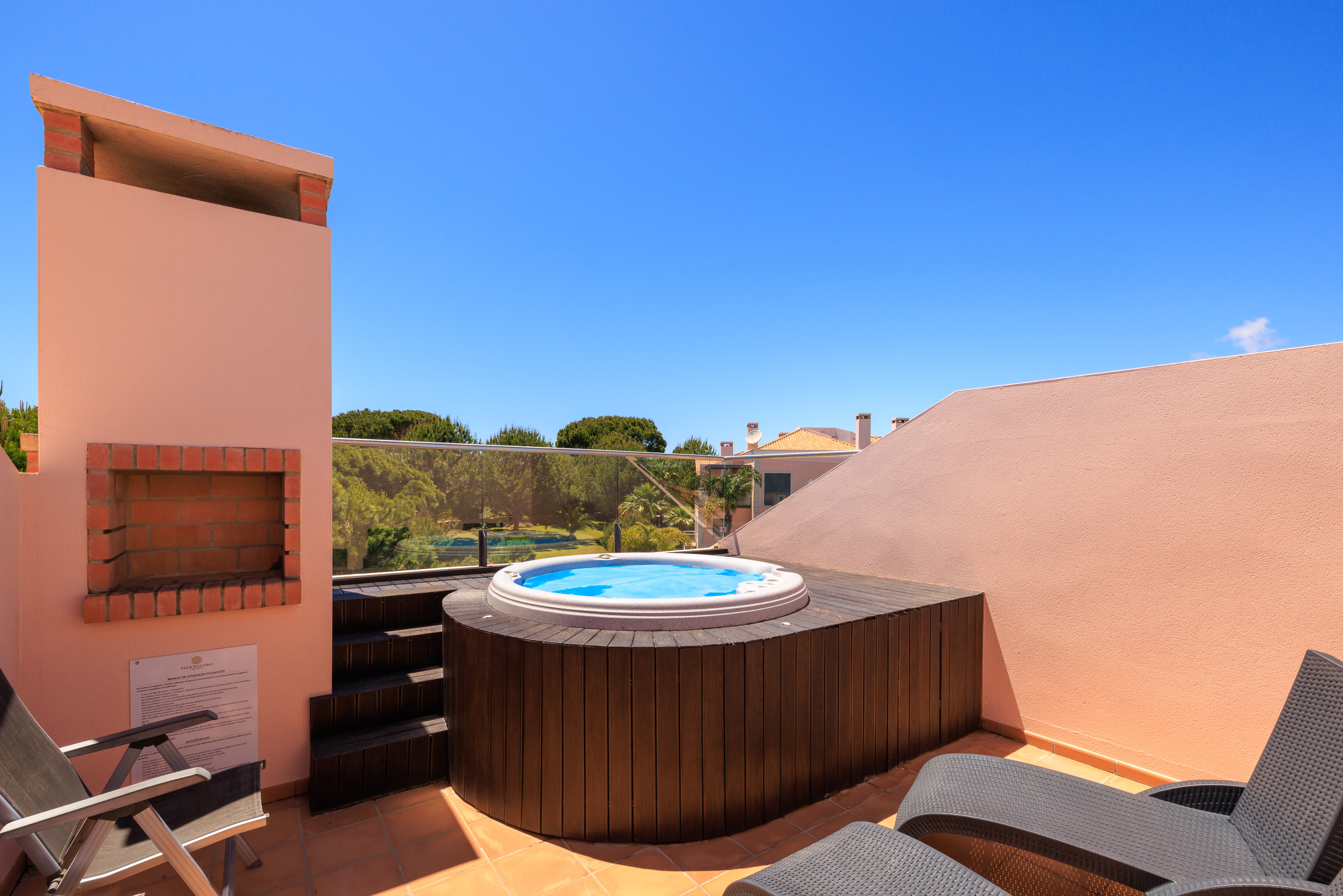 Apartment Capacity 4