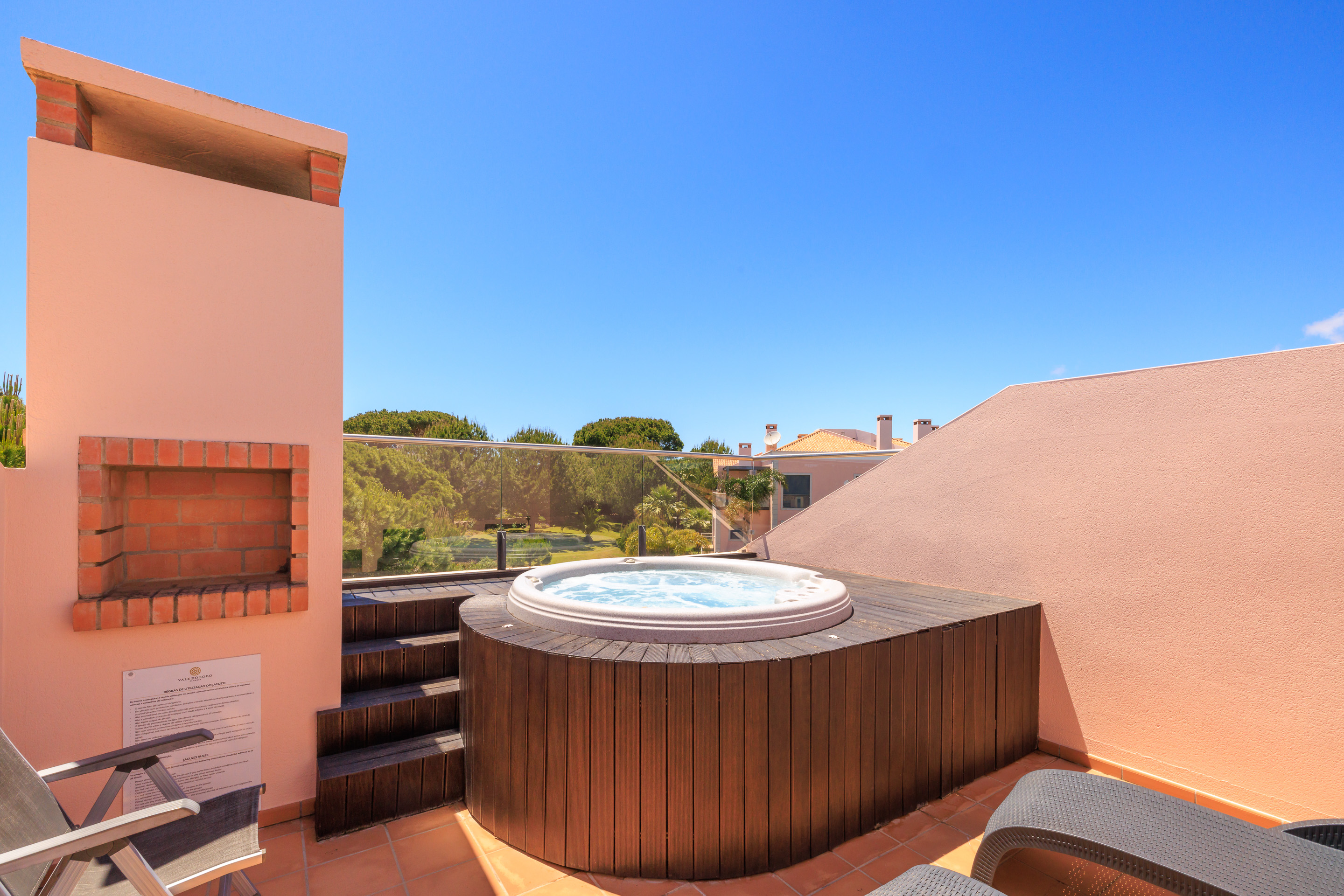 Apartment Capacity 4