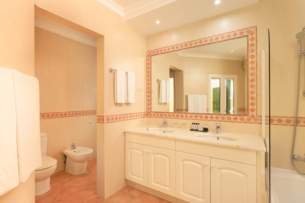 Townhome Superior Three Bedrooms