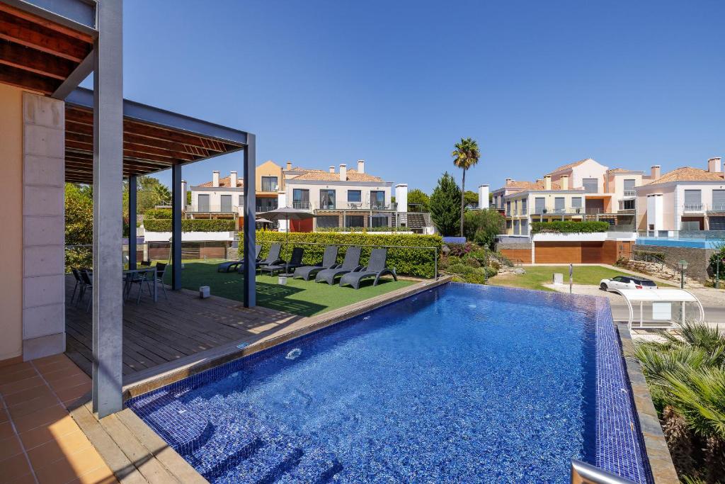 Apartment Deluxe with Private Pool