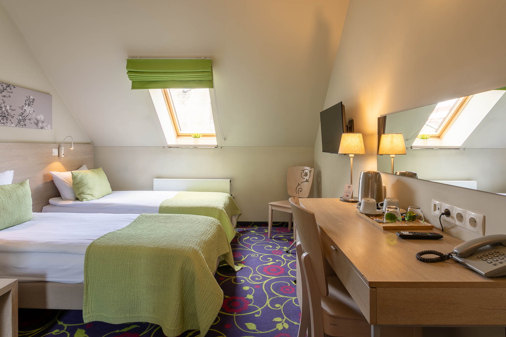 Double or Twin Standard