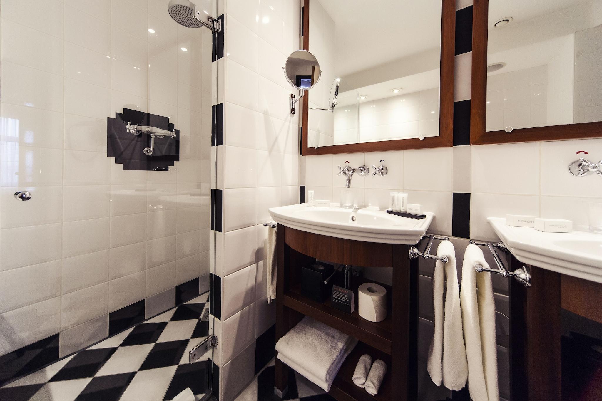 Suite with Double Bed