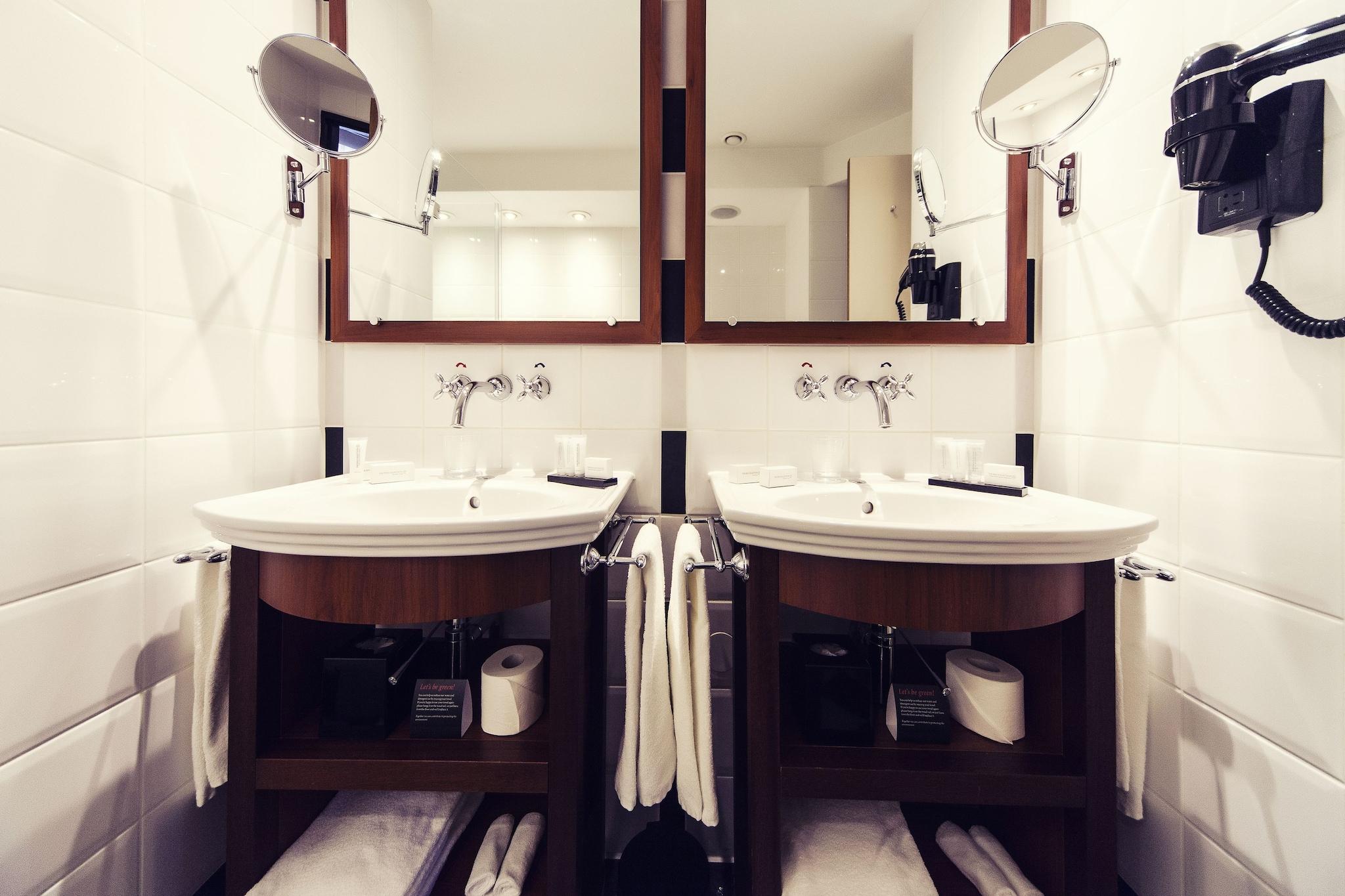 Suite with Double Bed