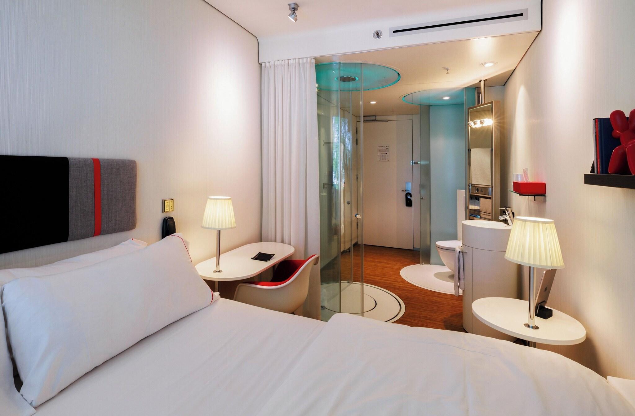 Double King Size Bed