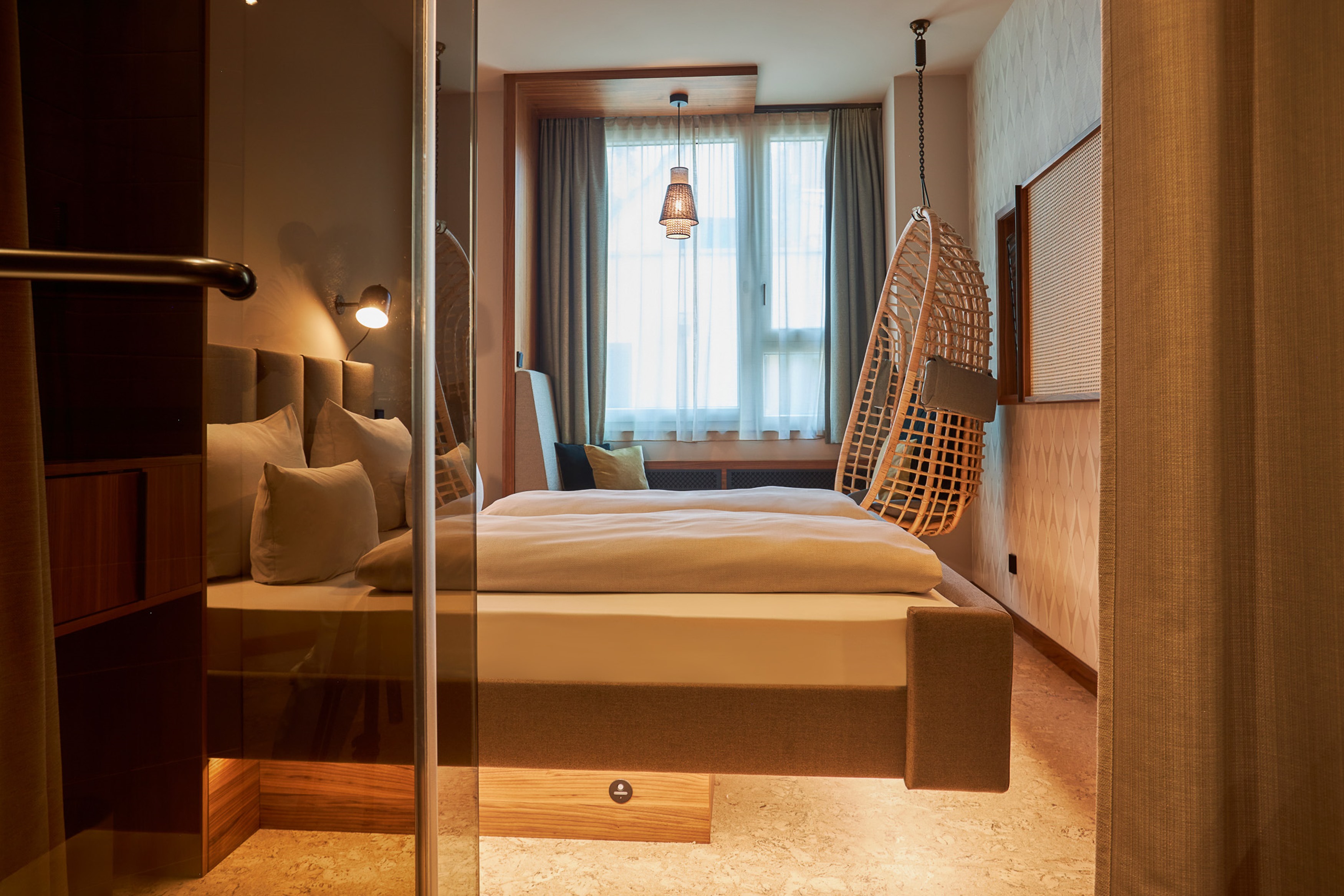 Double Classic Garden View