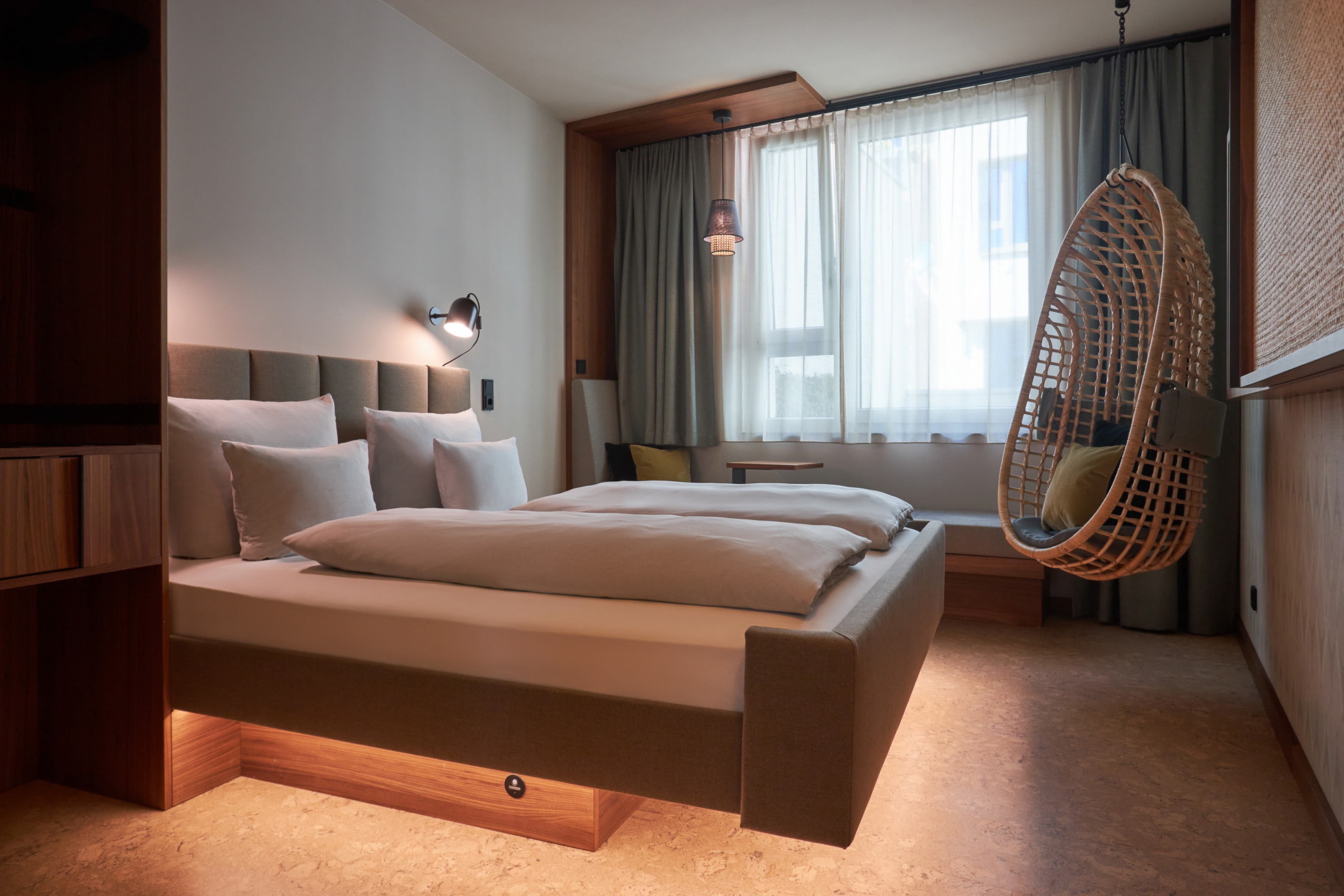 Double Classic Garden View