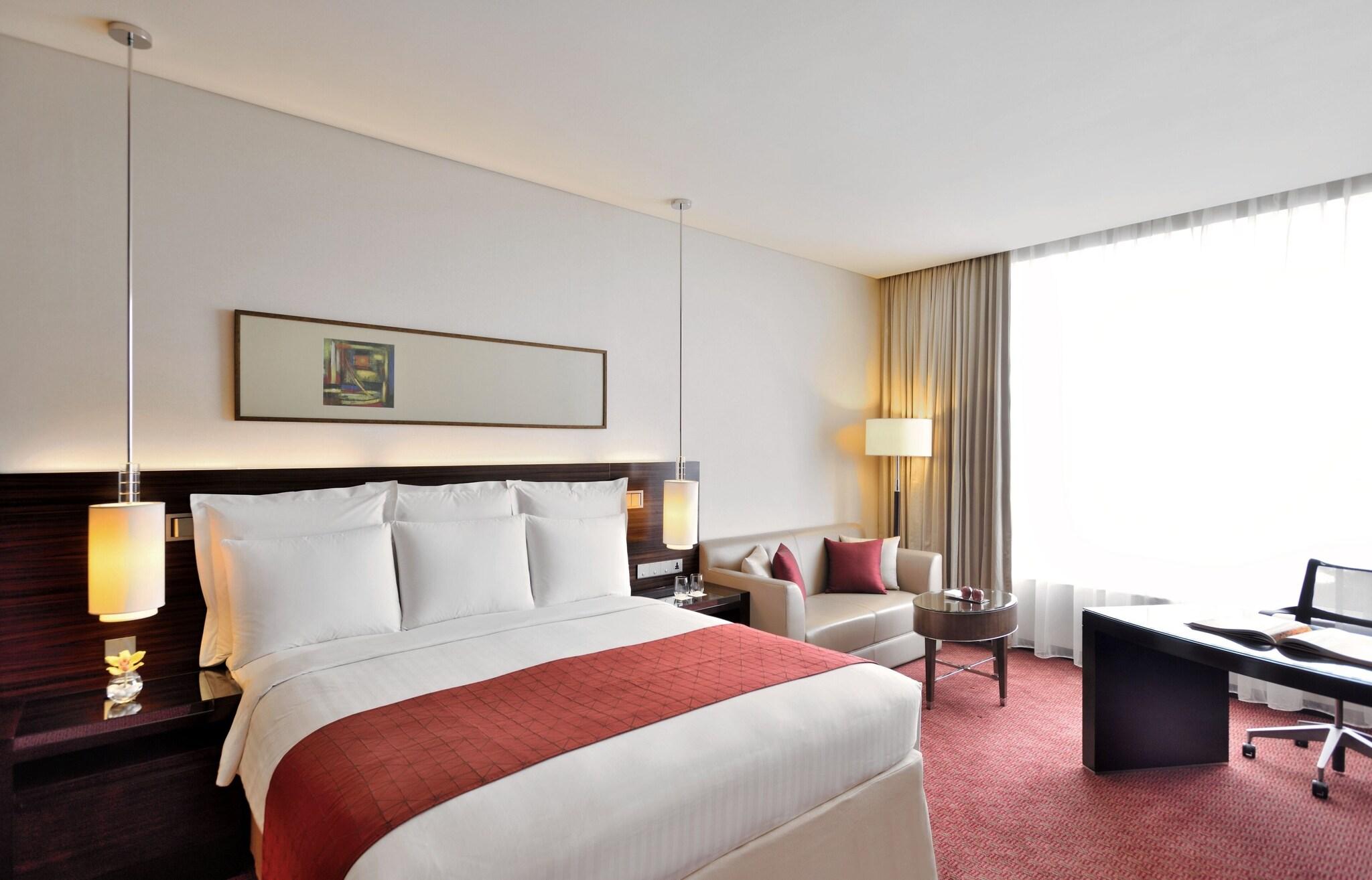 Double City View King Bed