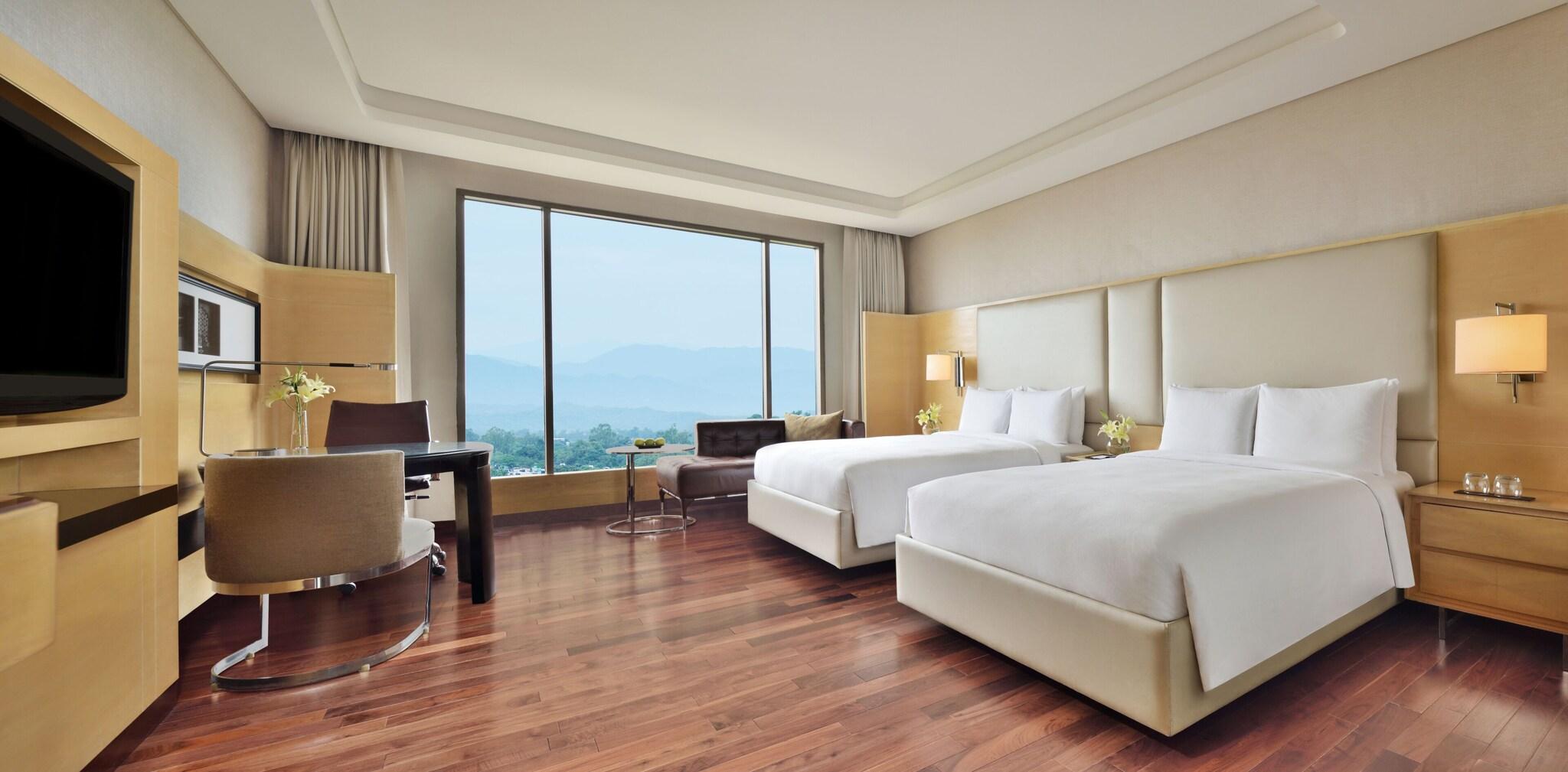Double Executive King Bed