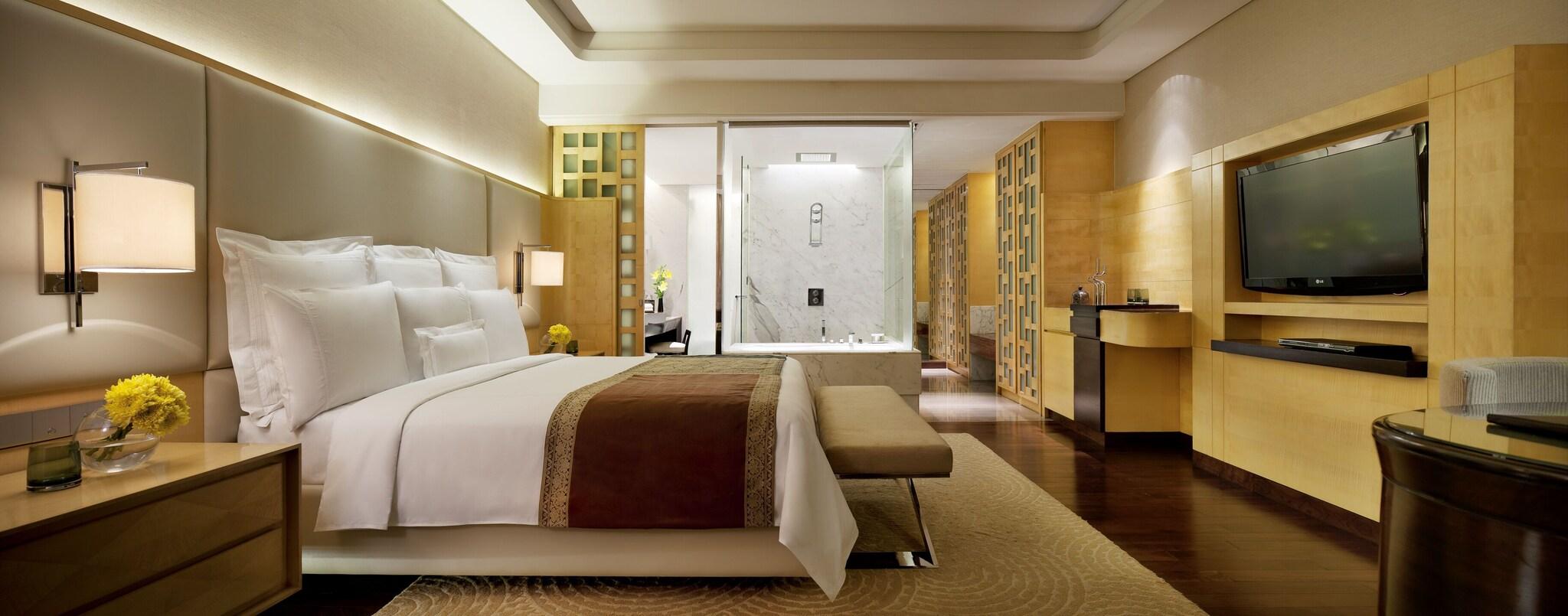 Double Executive King Bed