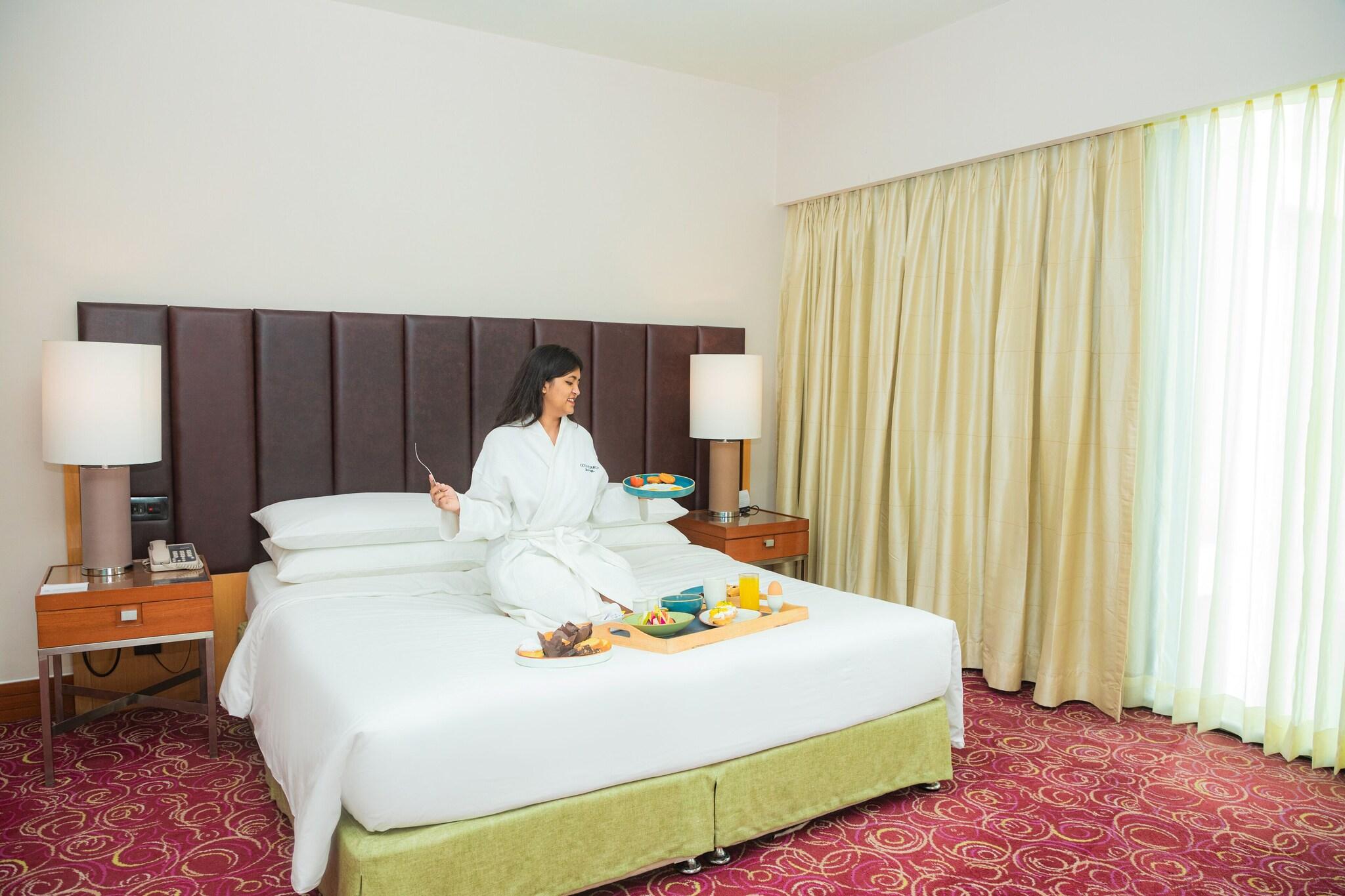 Double Deluxe King Bed