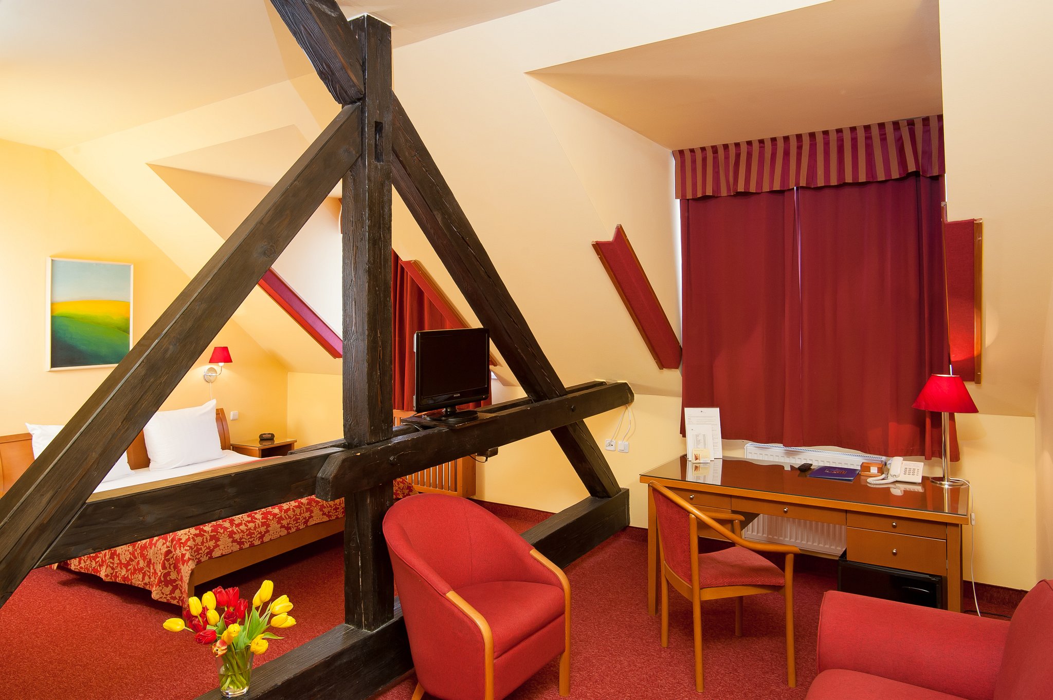 Double or Twin Standard