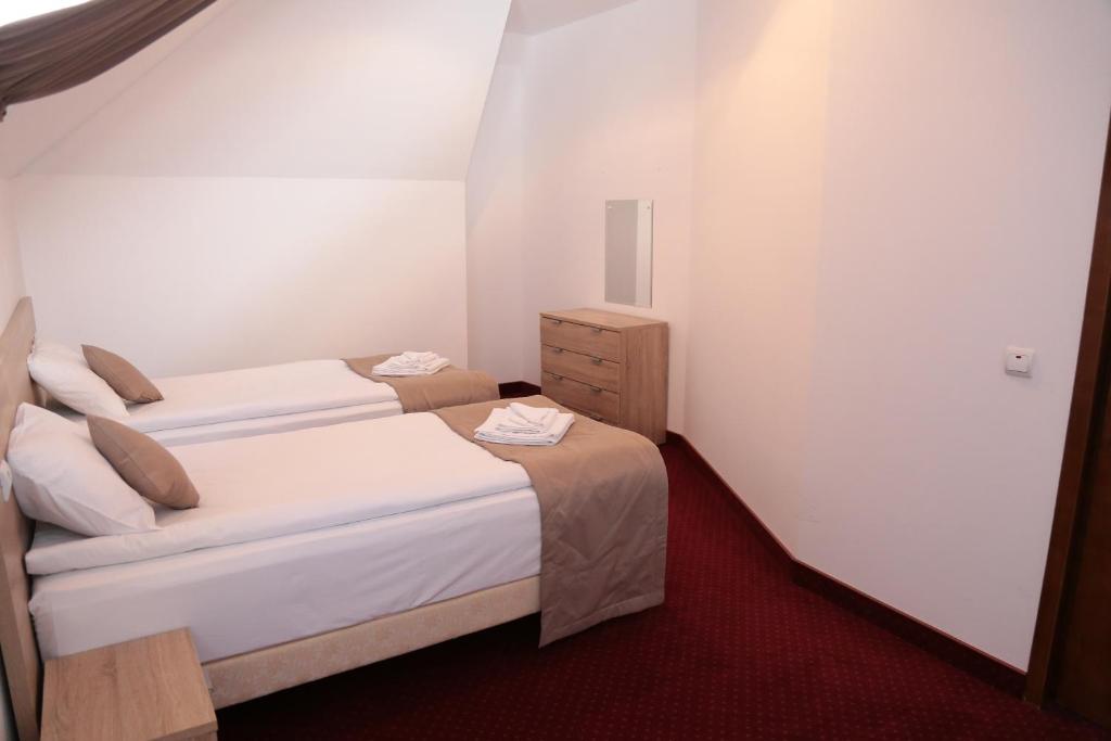 Family Room Standard