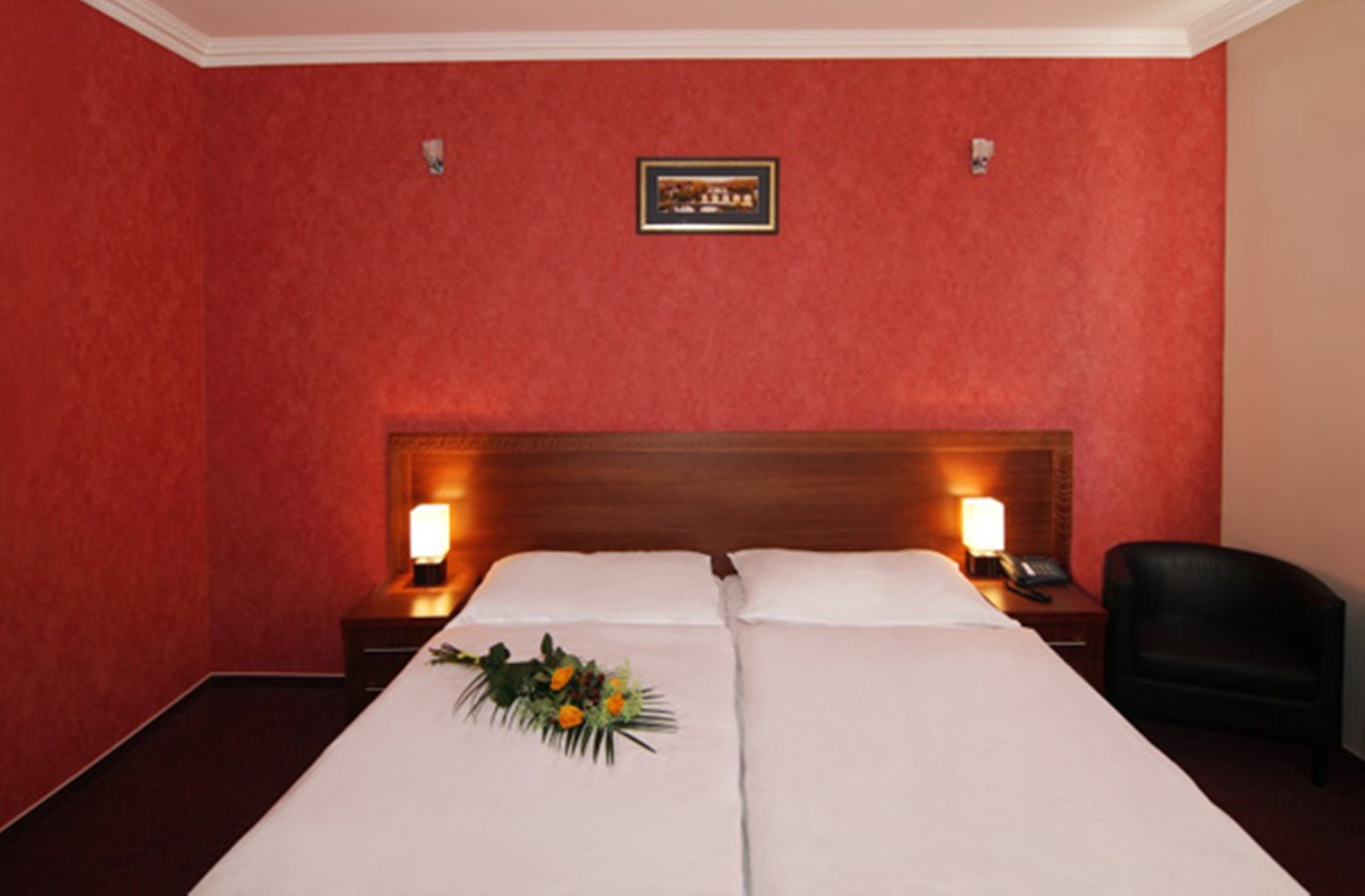 Double or Twin Standard