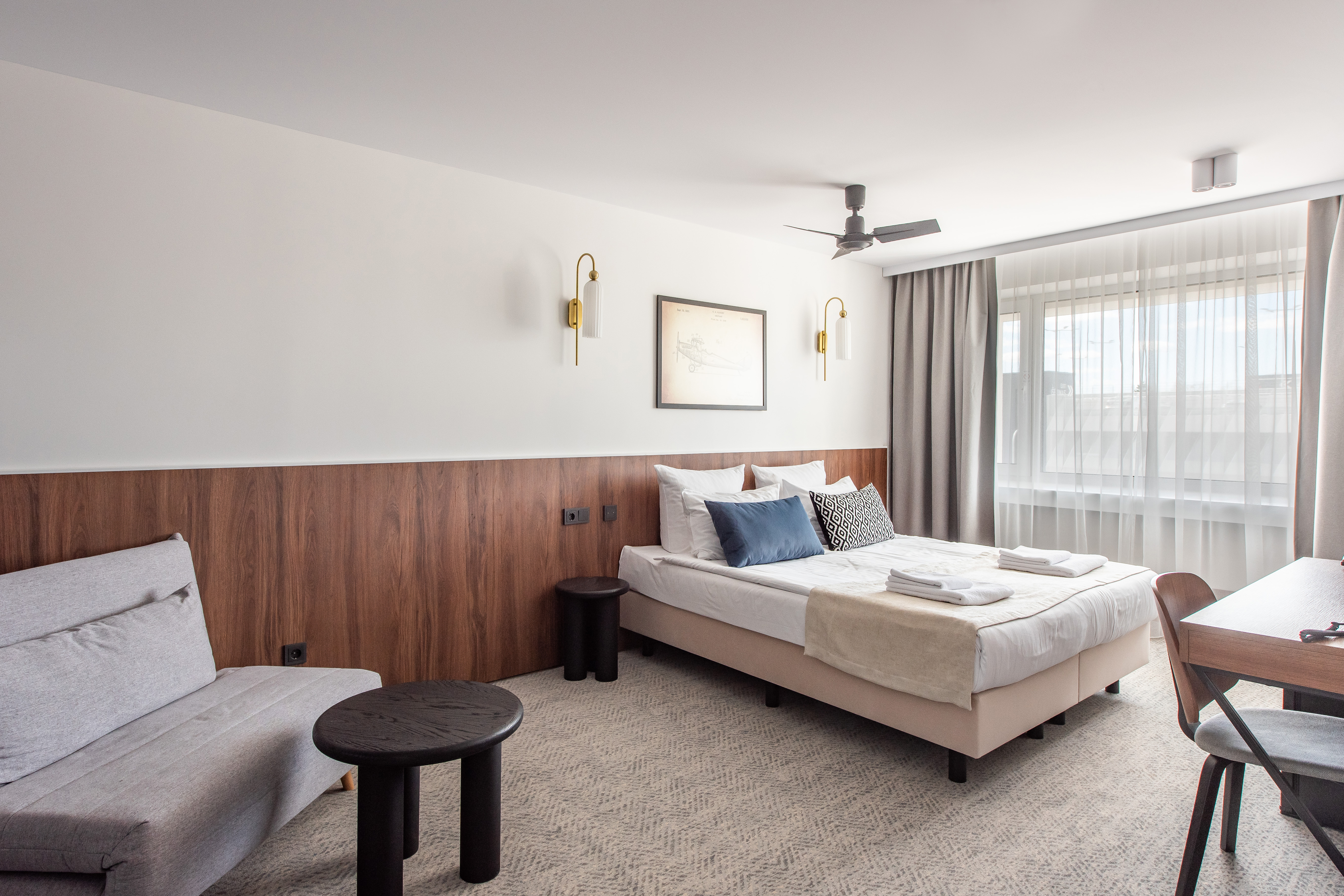 Family Room Business