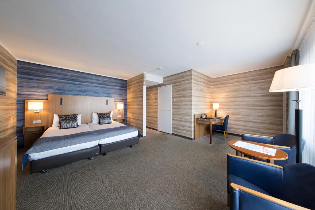 Family Room Standard