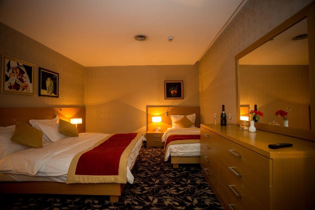 Family Room Standard