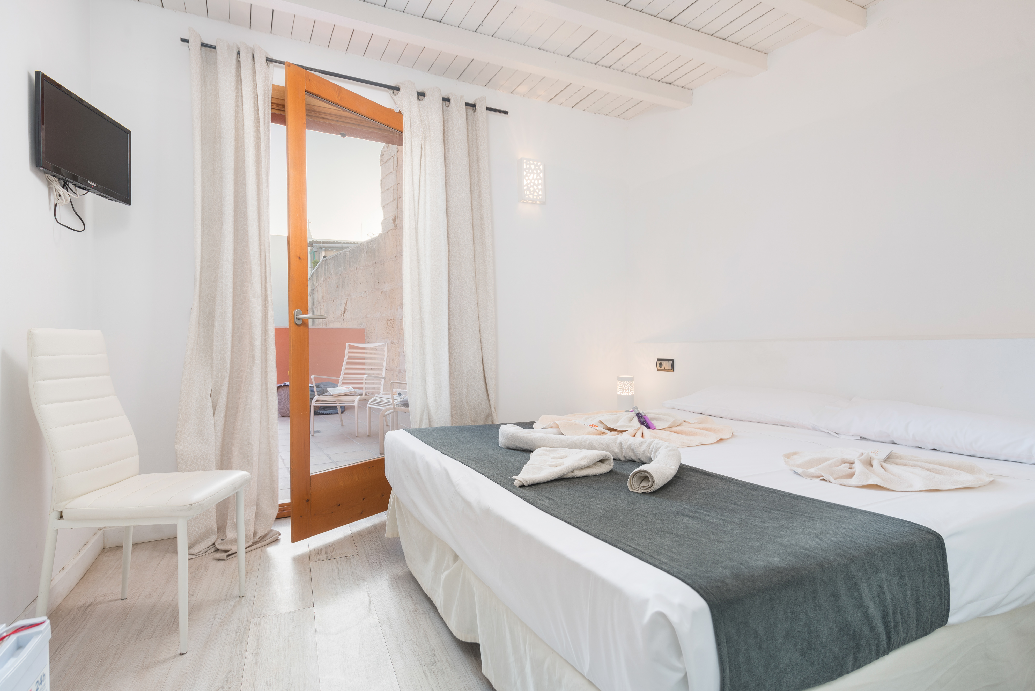 Double Single Superior